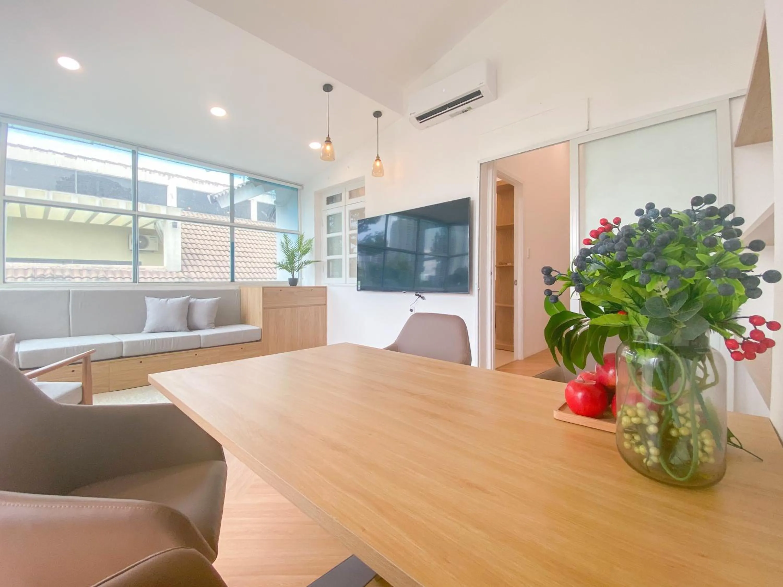 Living room in Zeus Living - Room in Villas An Phu