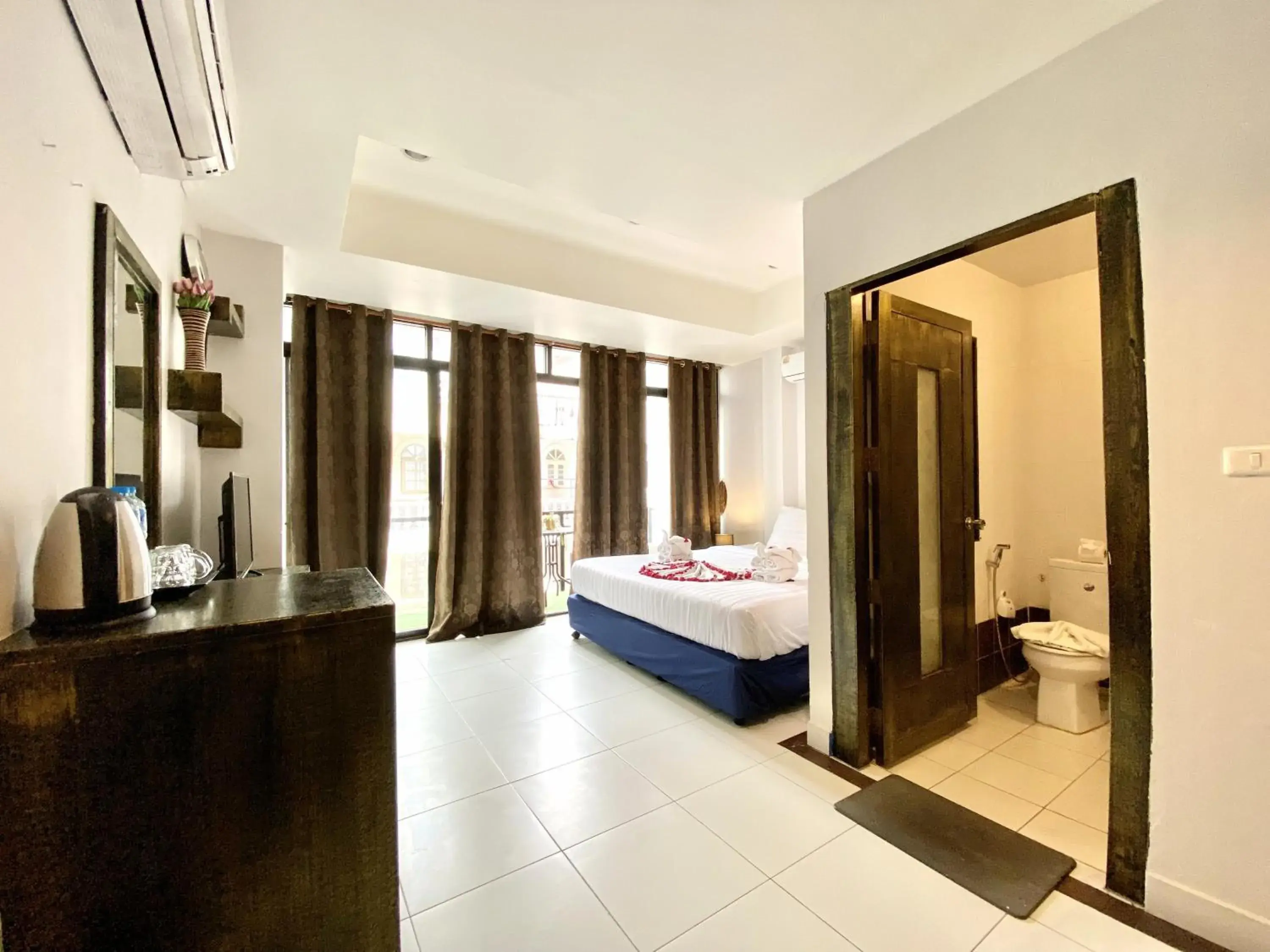 Bed in Beachwalk Patong Bed in Beachwalk Patong