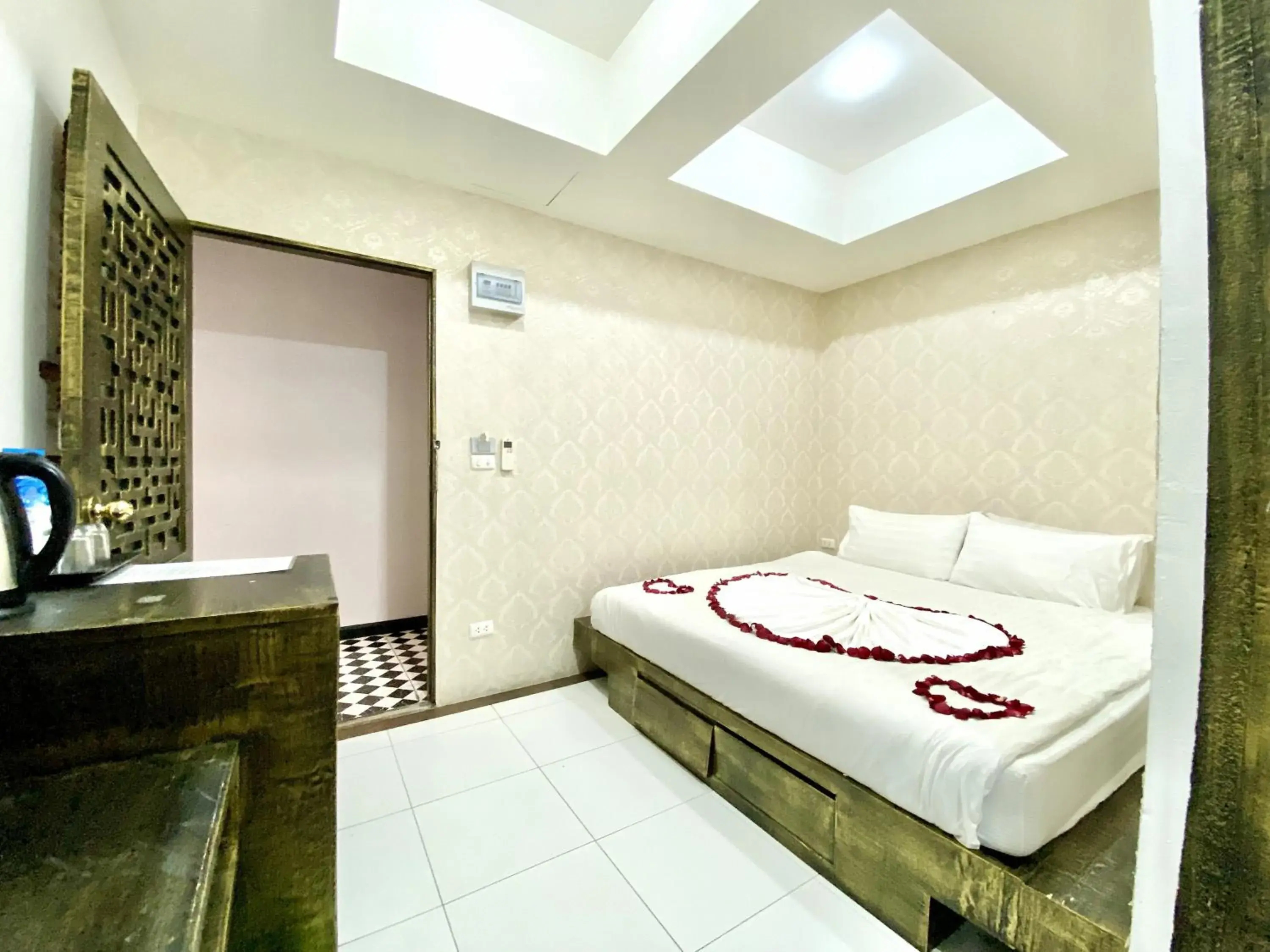 Bed in Beachwalk Patong Bed in Beachwalk Patong