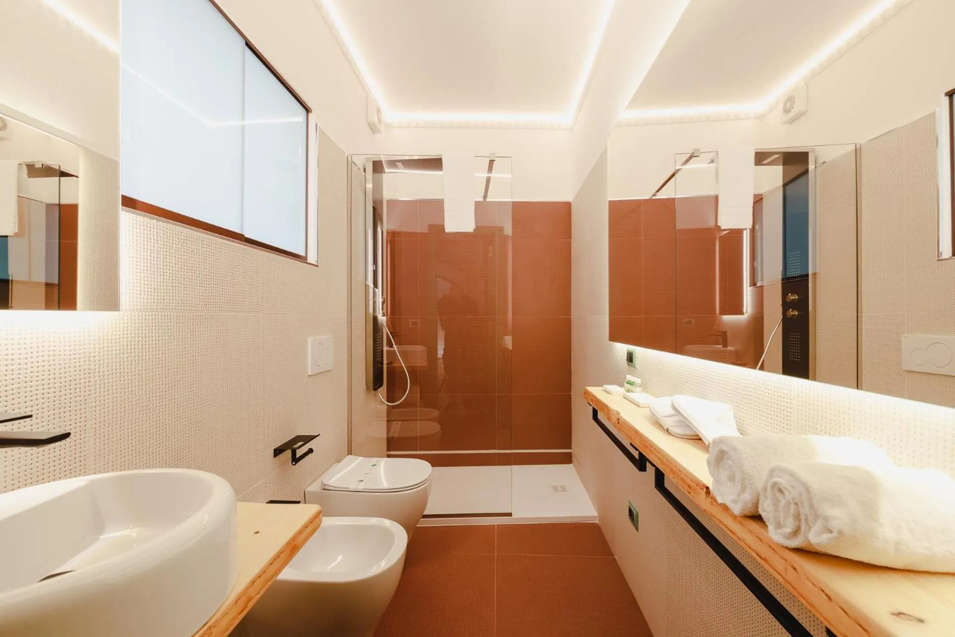 Shower in Incentro Domus