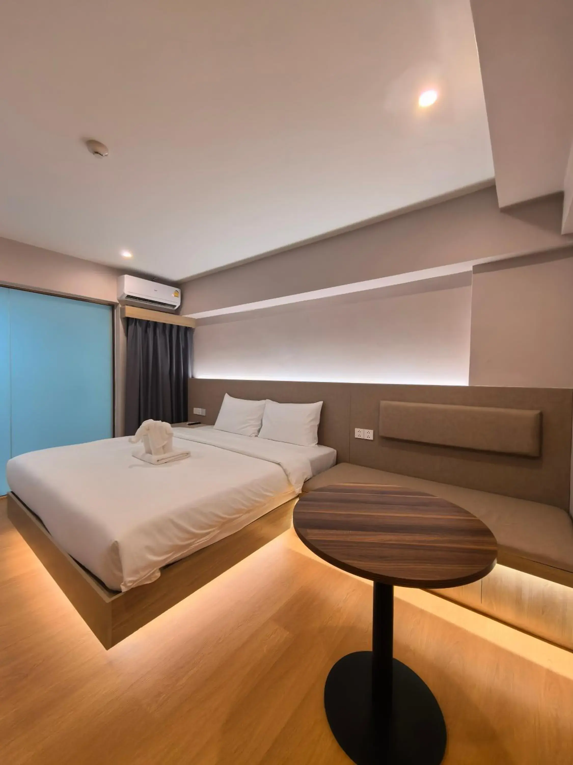 Bed in Lucky Elephant Hotel Bed in Lucky Elephant Hotel