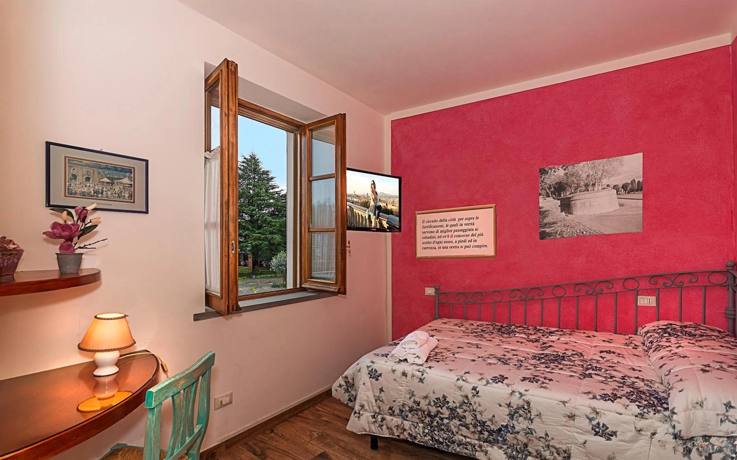 Bed in B&B Il Giardino dei Poeti and Apartaments