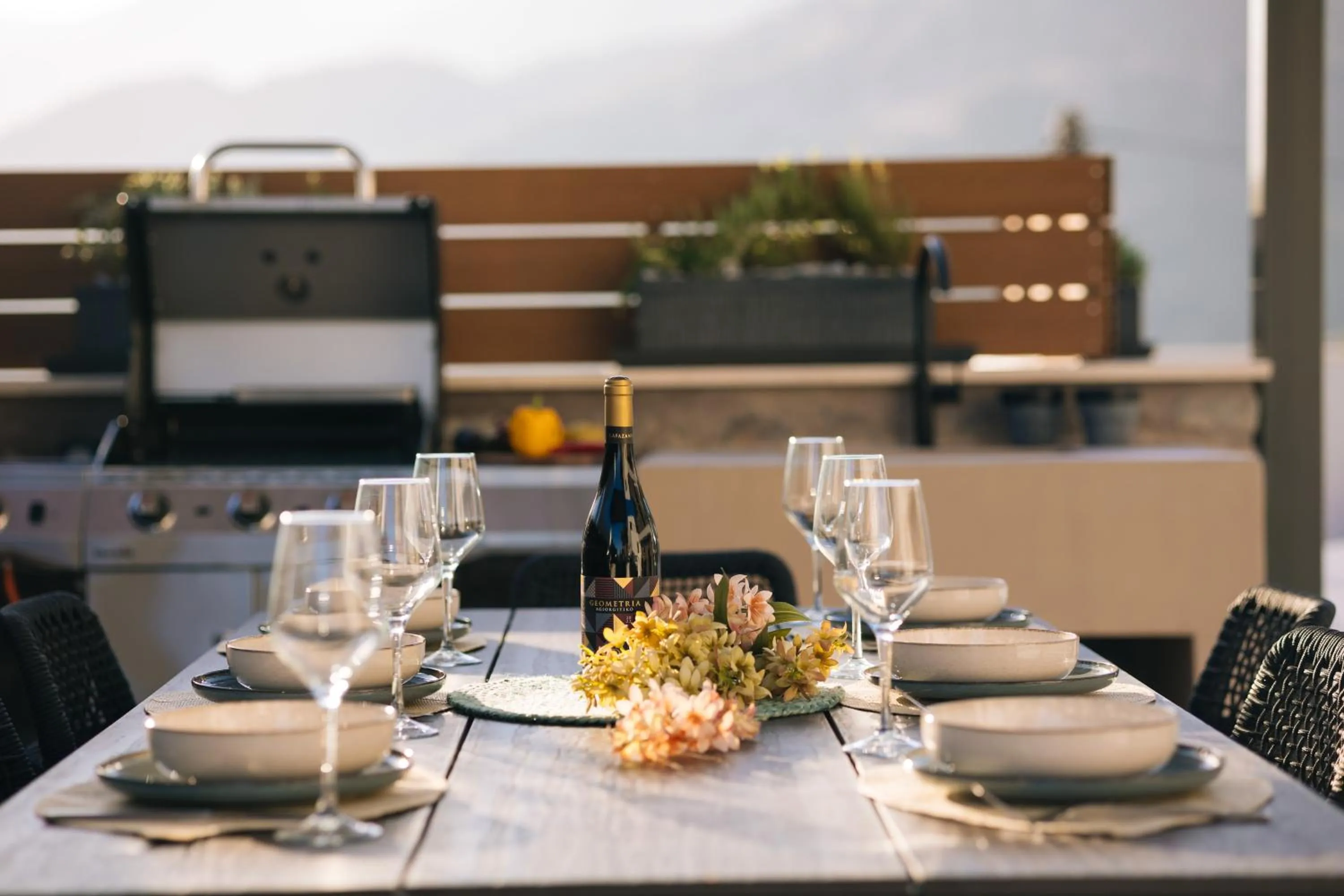 Food and drinks in Mirthea Suites