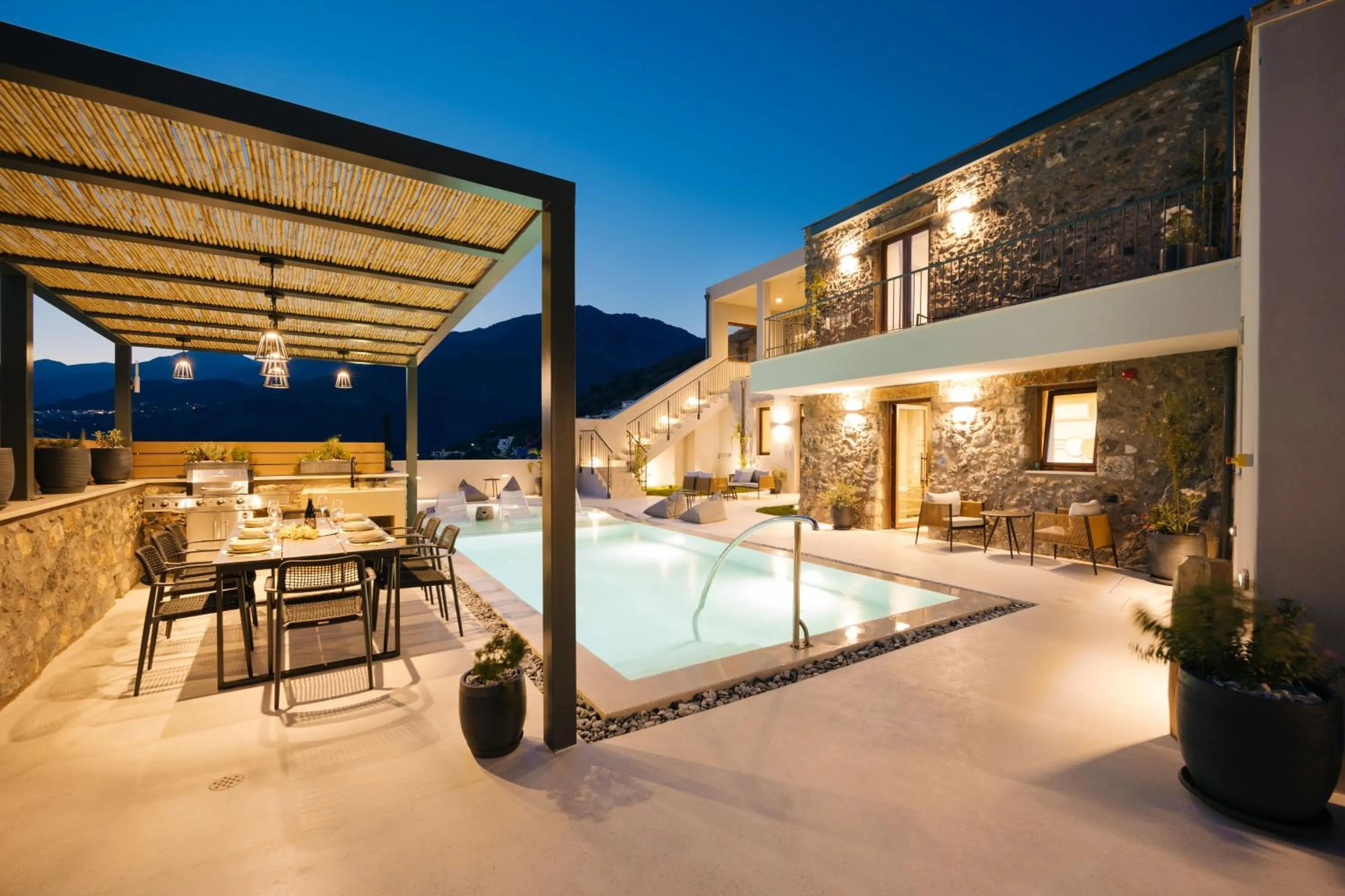 Balcony/Terrace in Mirthea Suites