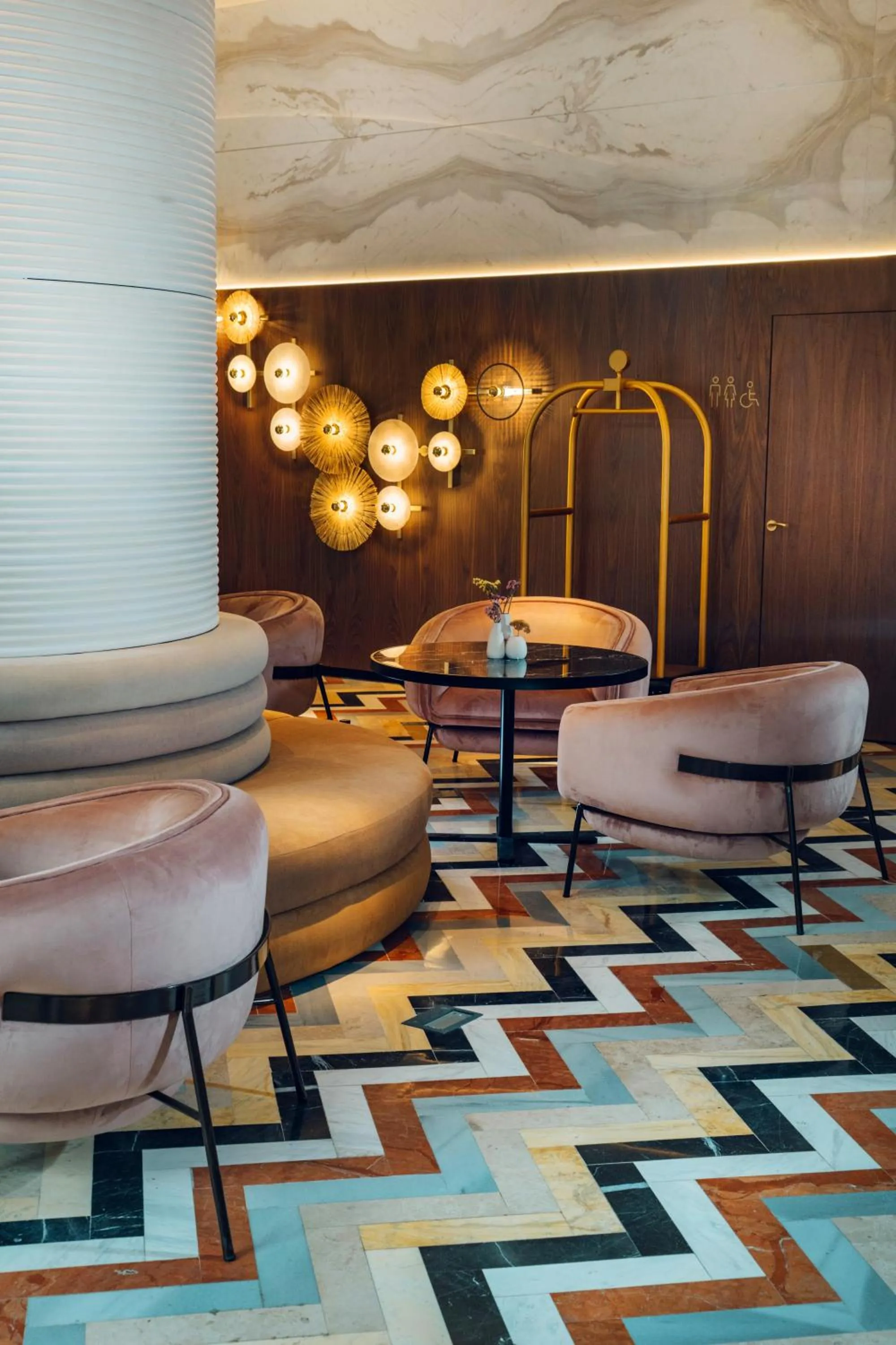 Lobby or reception in Hotel Pinar Plaza