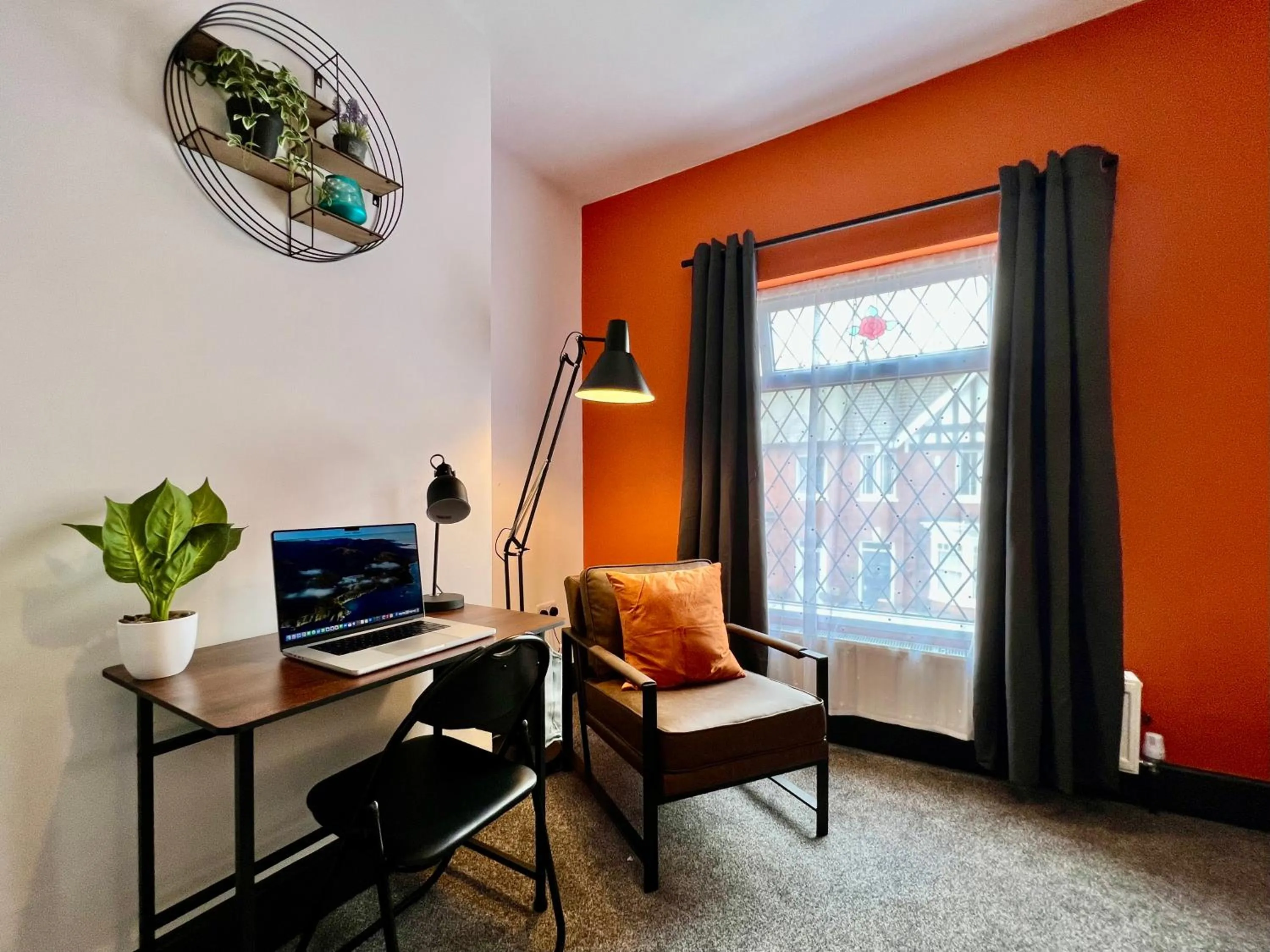 Oxford House - Great for Contractors or Family Holidays