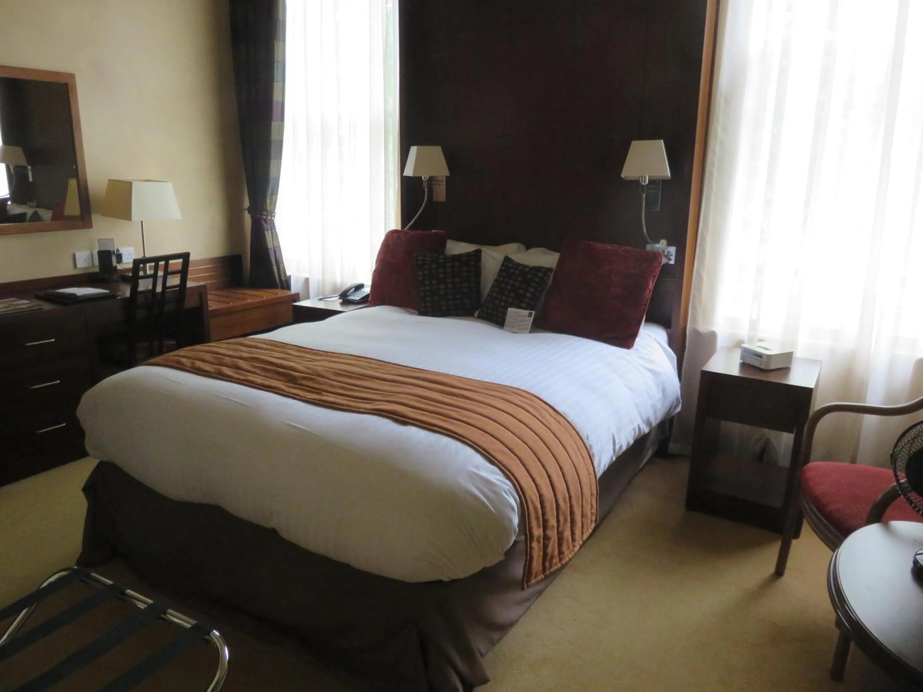 Bed in Belmont Hotel Leicester