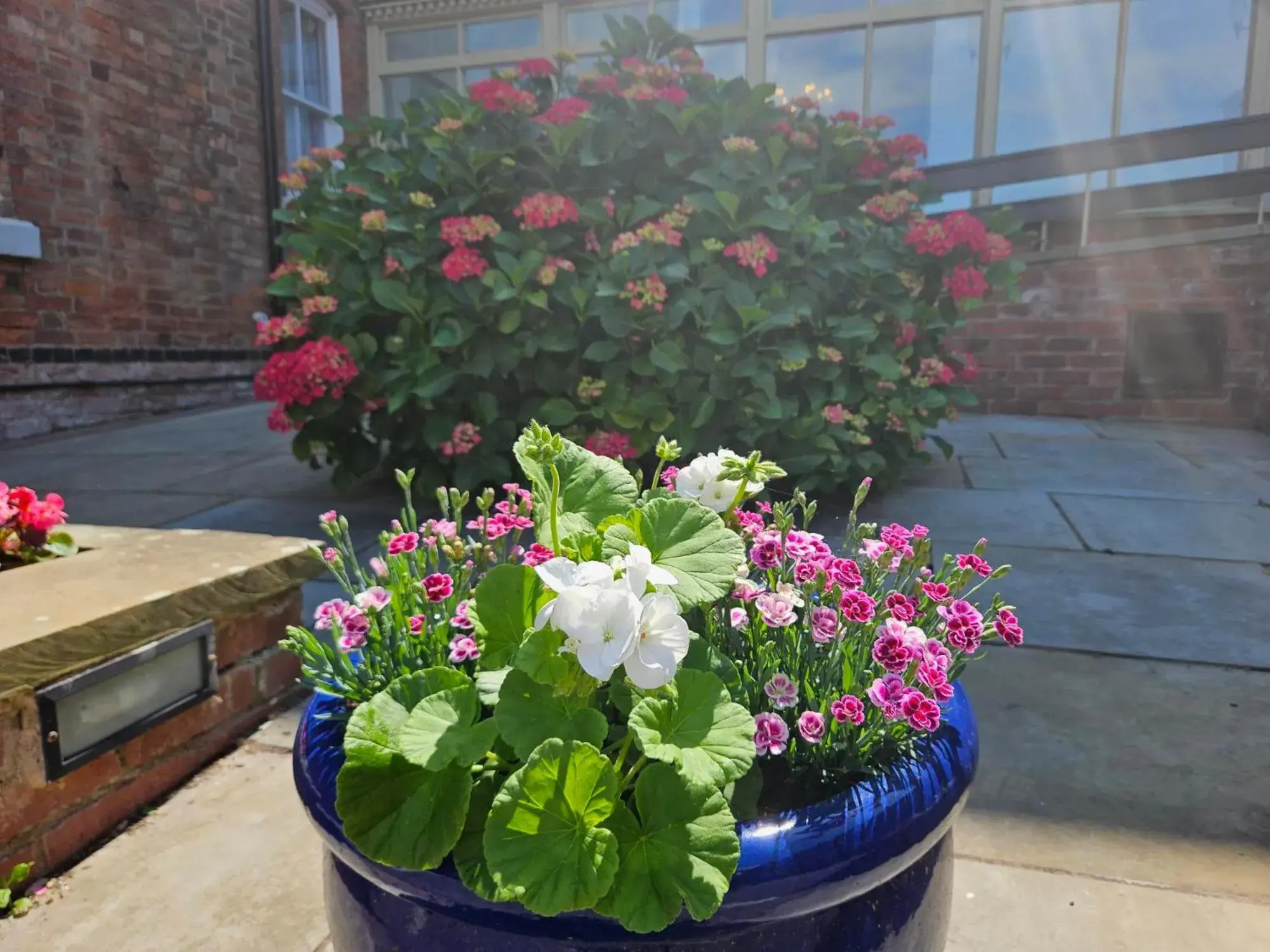 Property building in Belmont Hotel Leicester Property building in Belmont Hotel Leicester