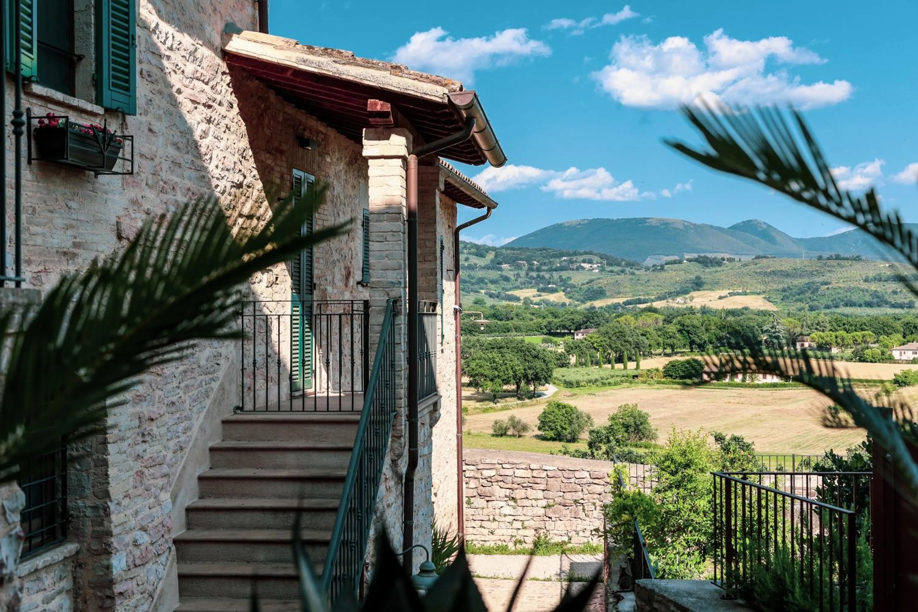 A Room With A View-Spello