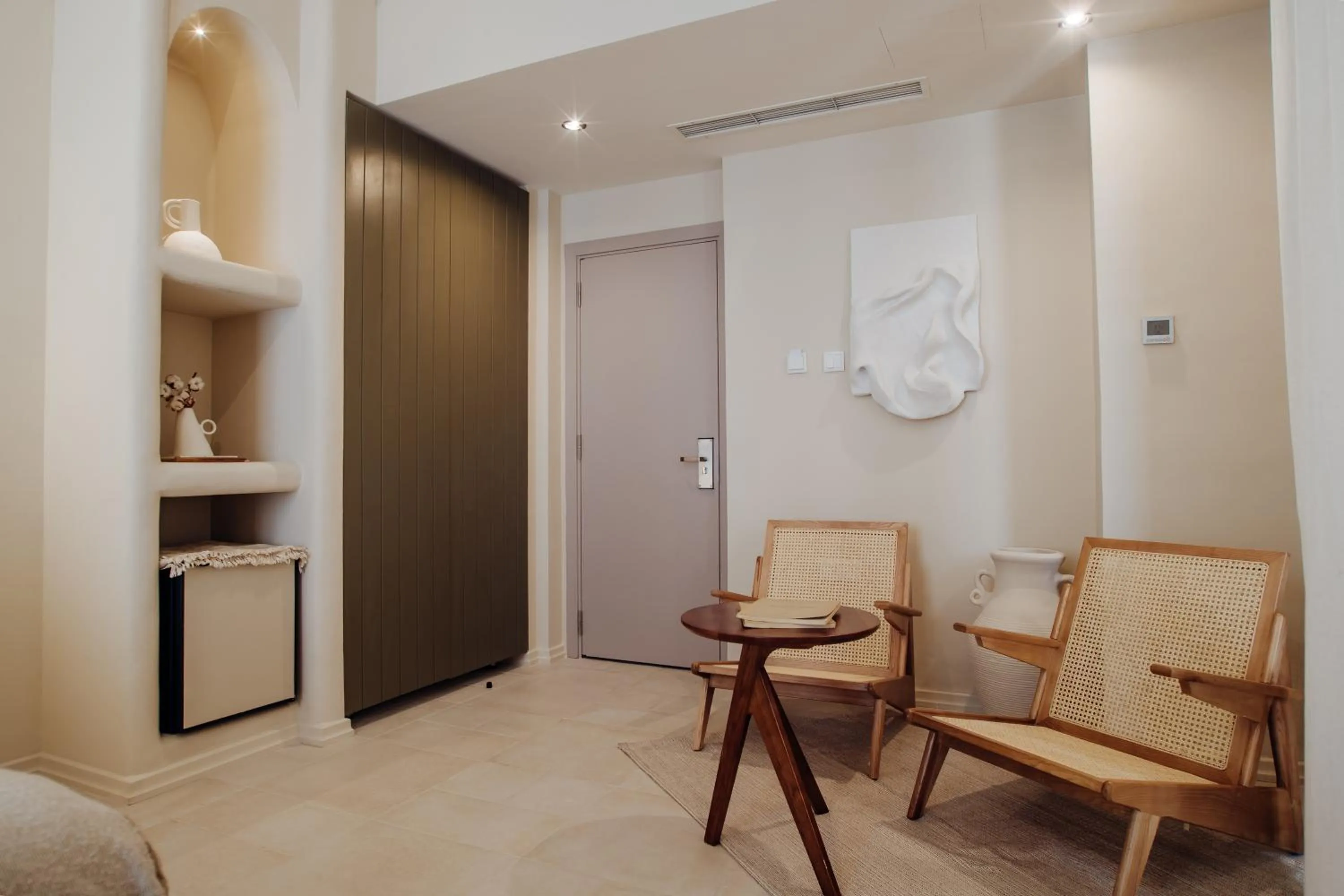 Thymises Boutique Hotel