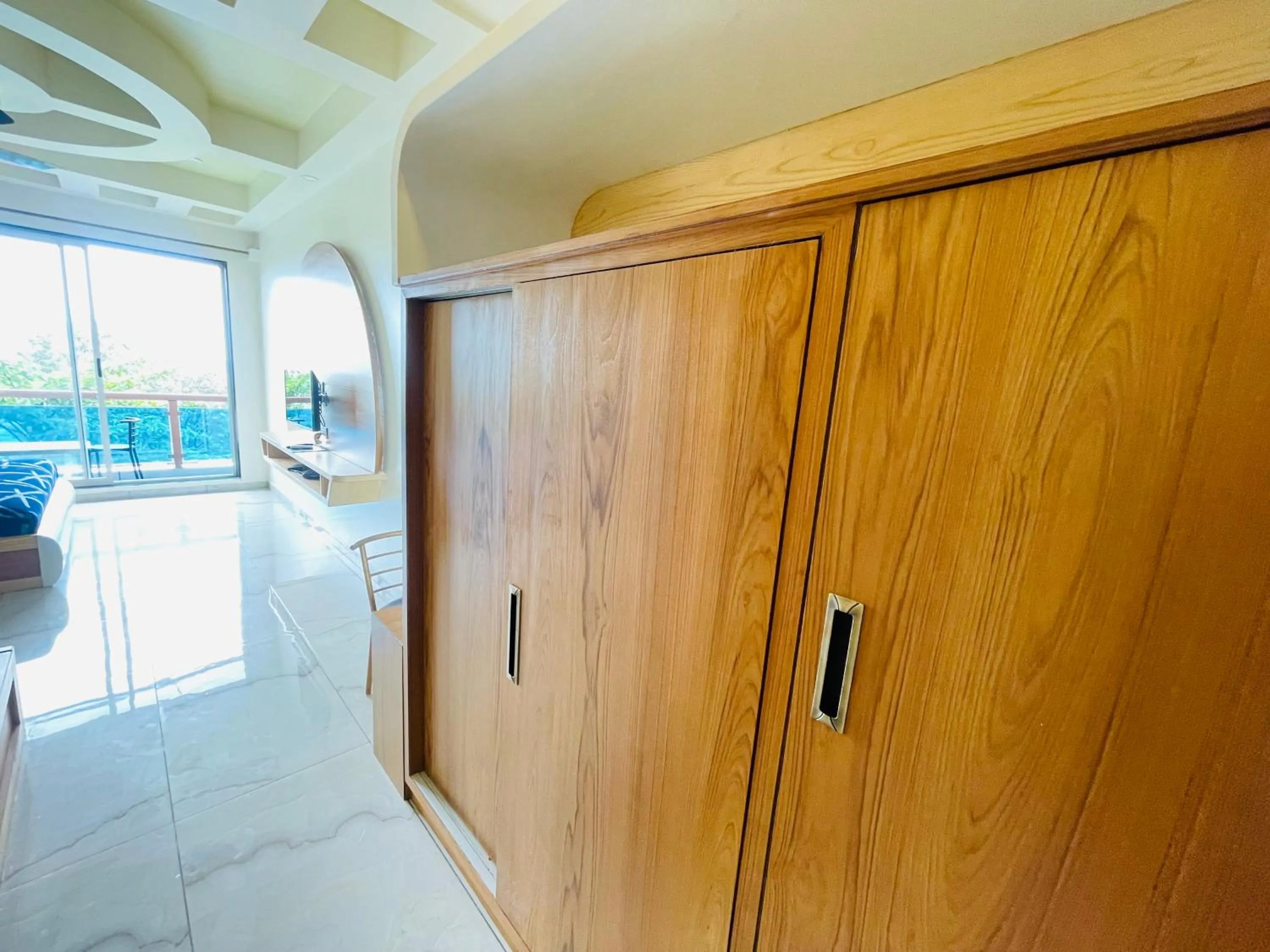 wardrobe in hotel saptarang residency panhala