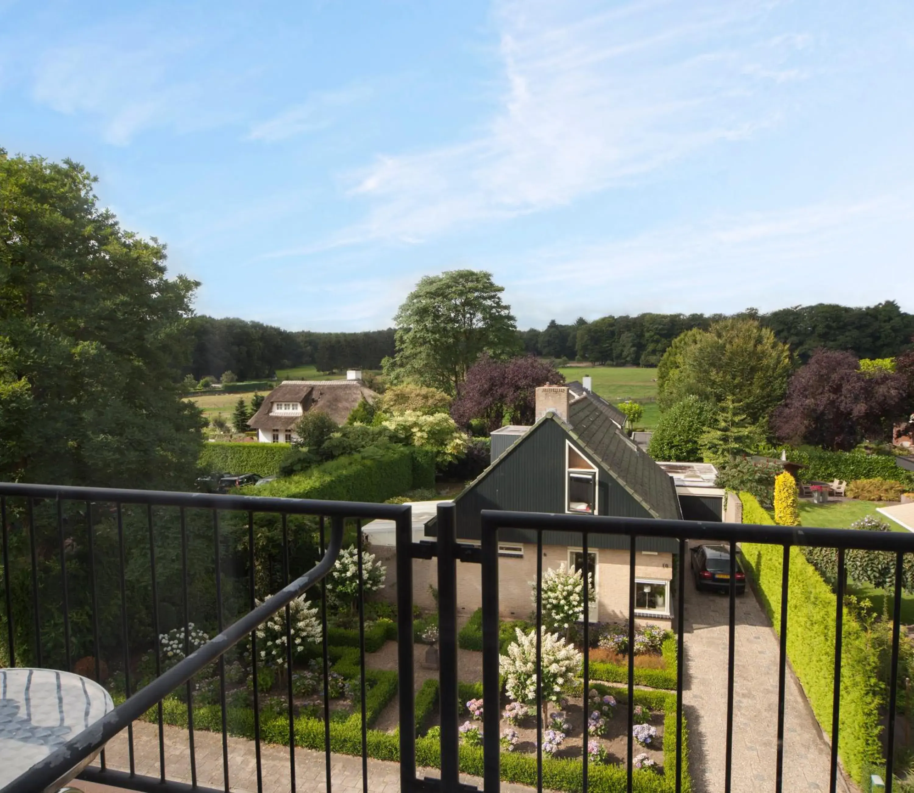 Day in Fletcher Hotel Restaurant Hellendoorn Day in Fletcher Hotel Restaurant Hellendoorn