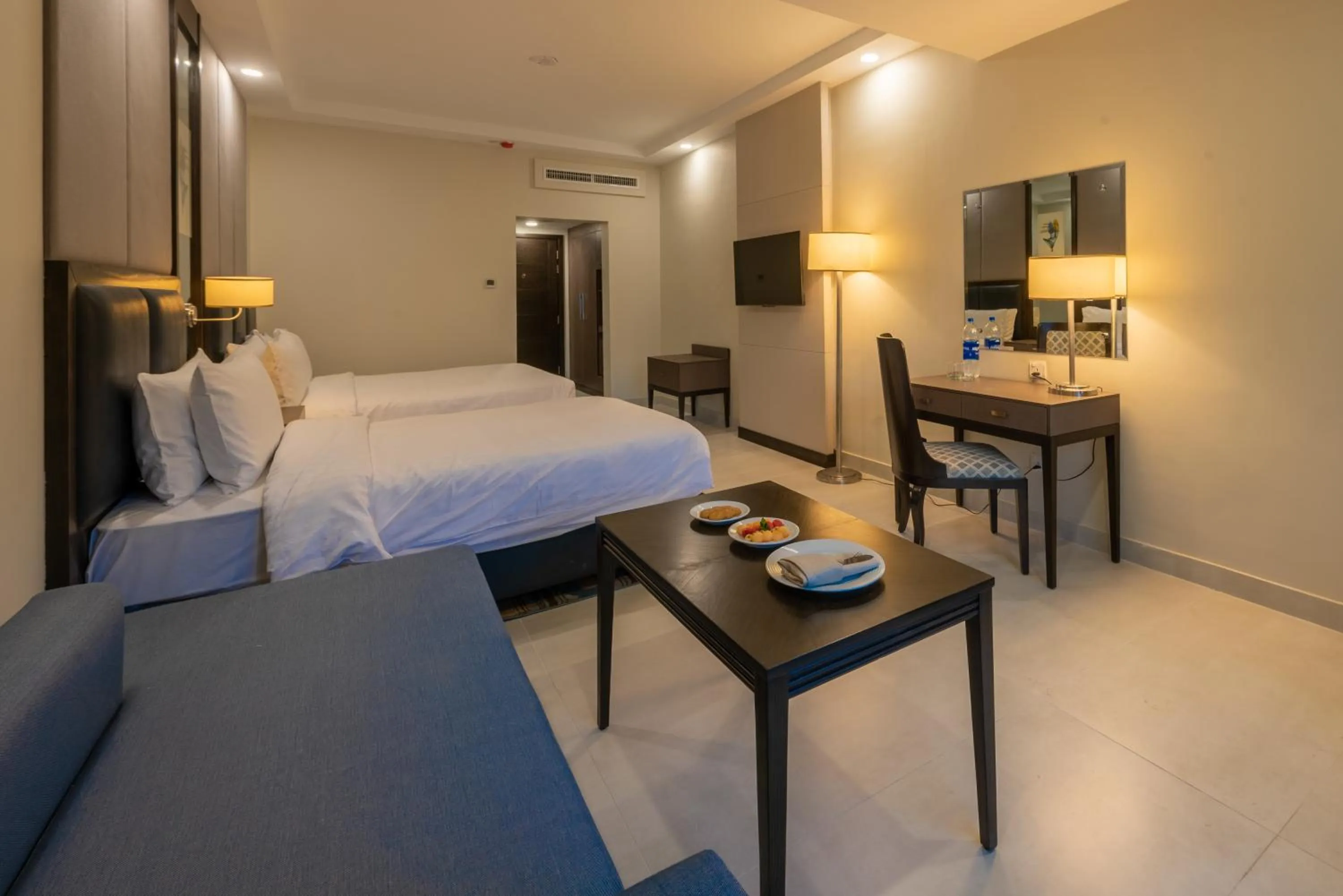 Bedroom, Bed in PC Legacy Hunza