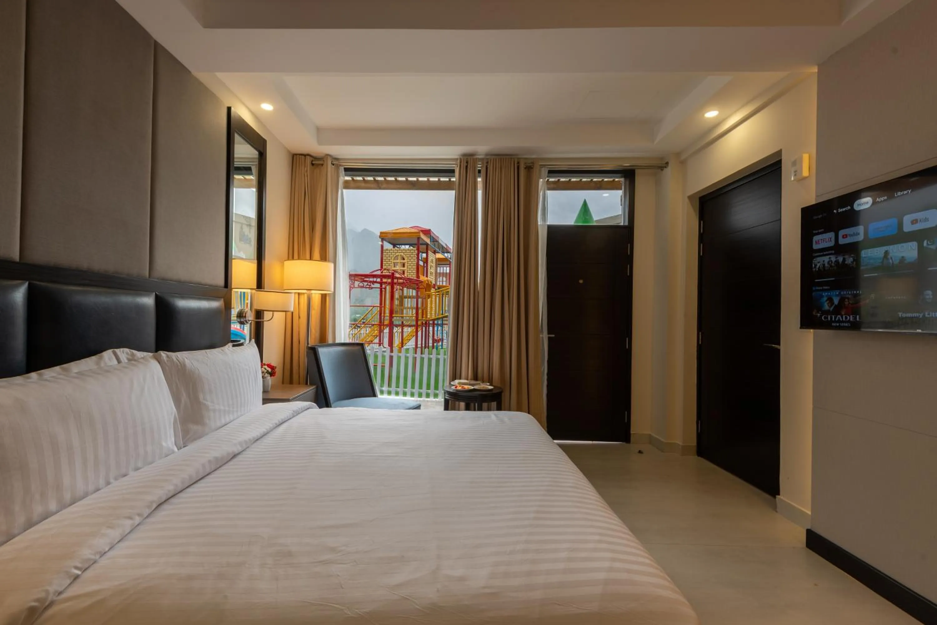 Bedroom, Bed in PC Legacy Hunza