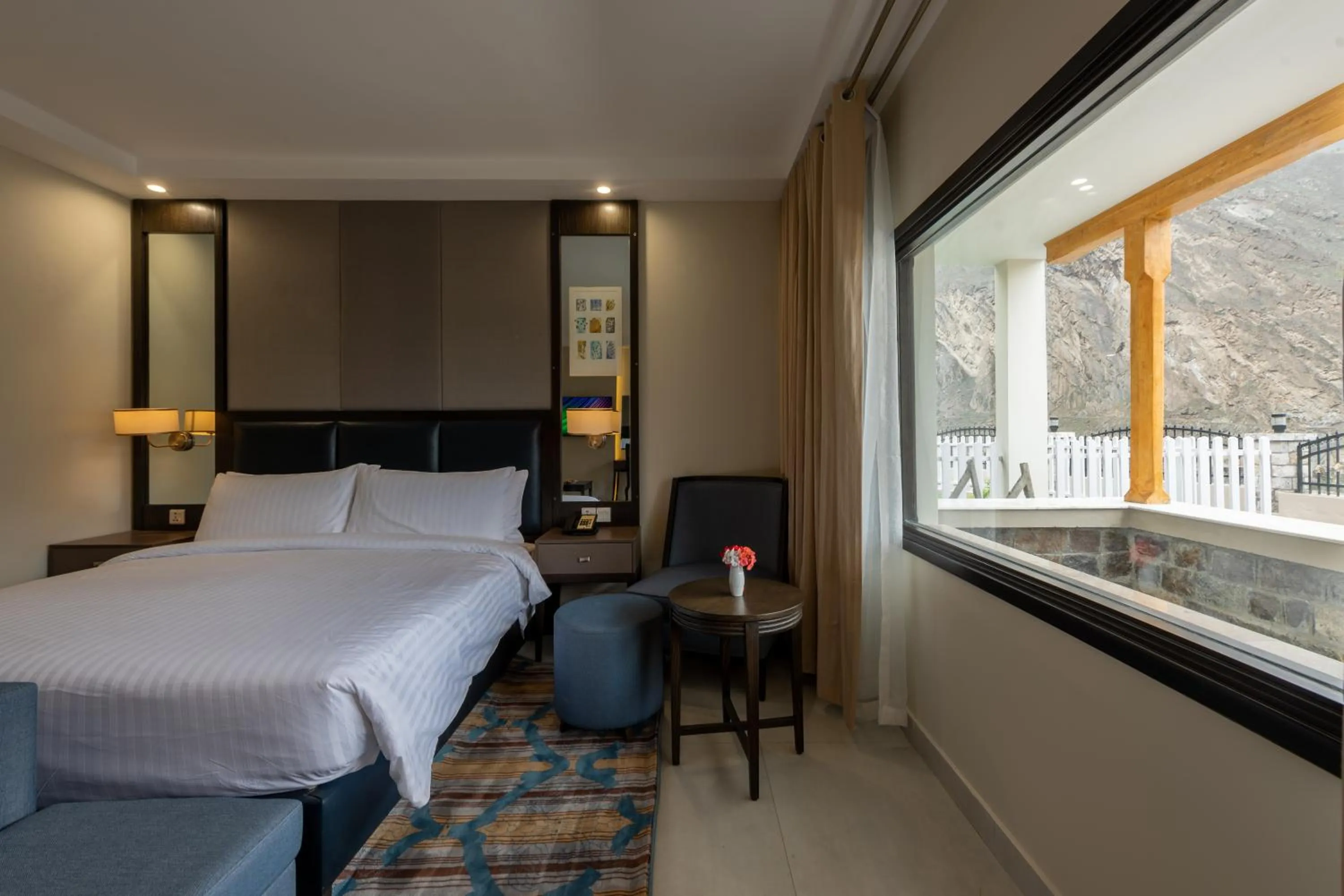 Bedroom, Bed in PC Legacy Hunza