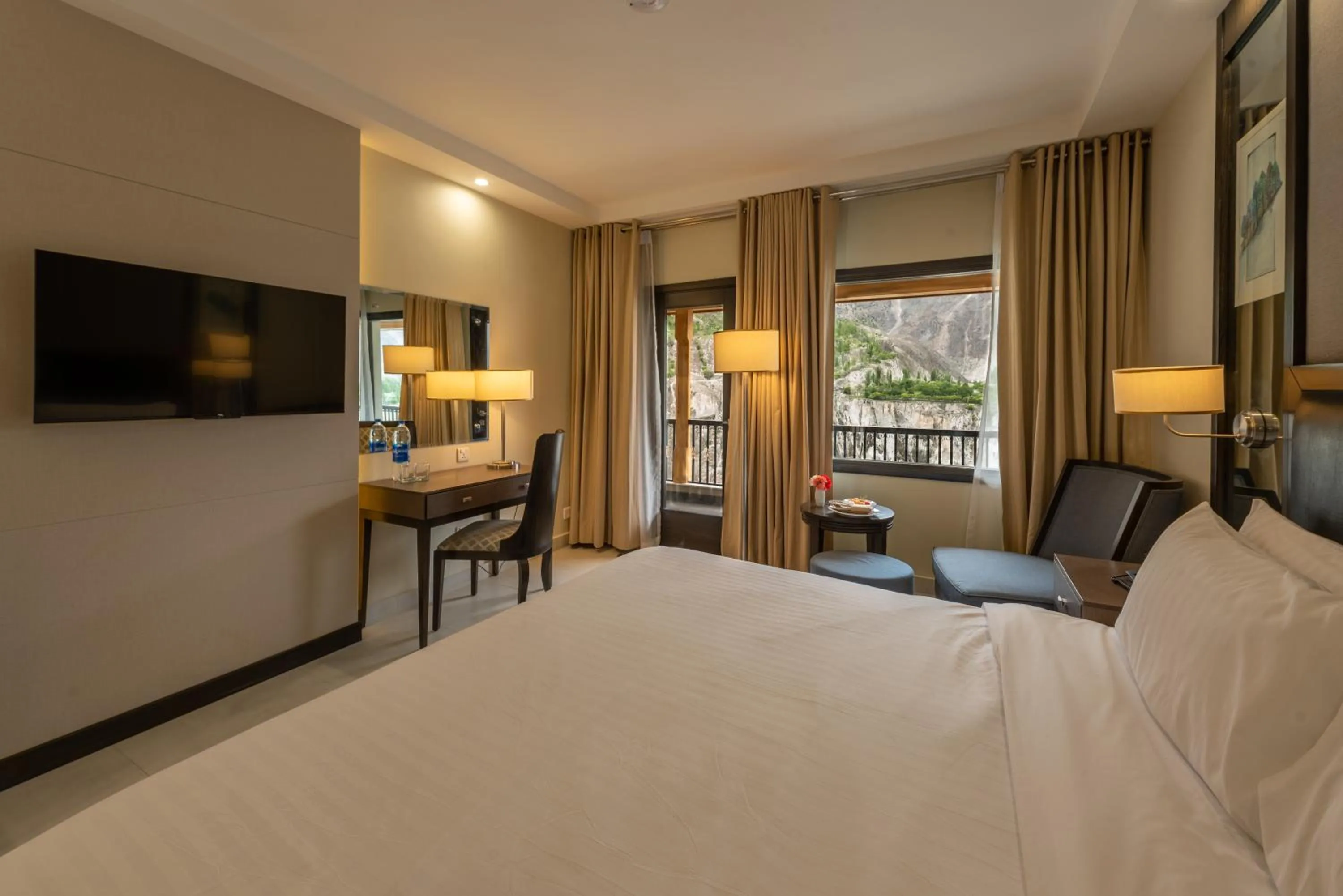 Bedroom, Bed in PC Legacy Hunza