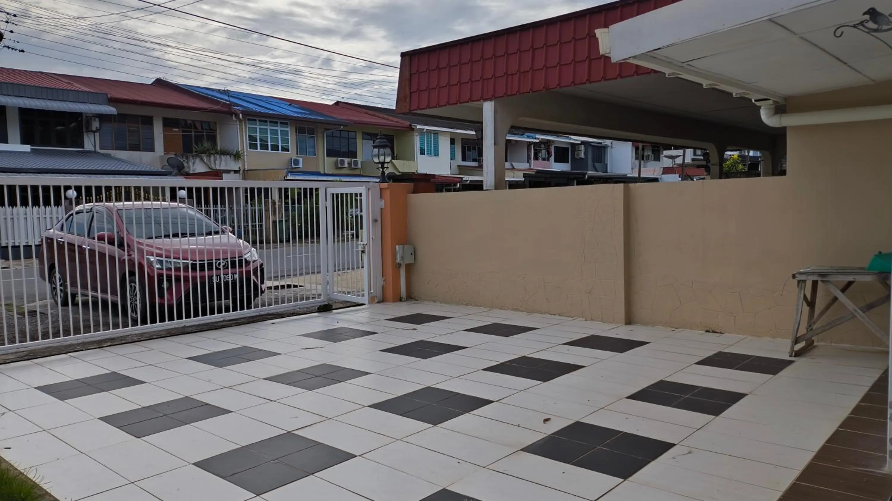 Property building in Natol Homestay - London Foochow Road