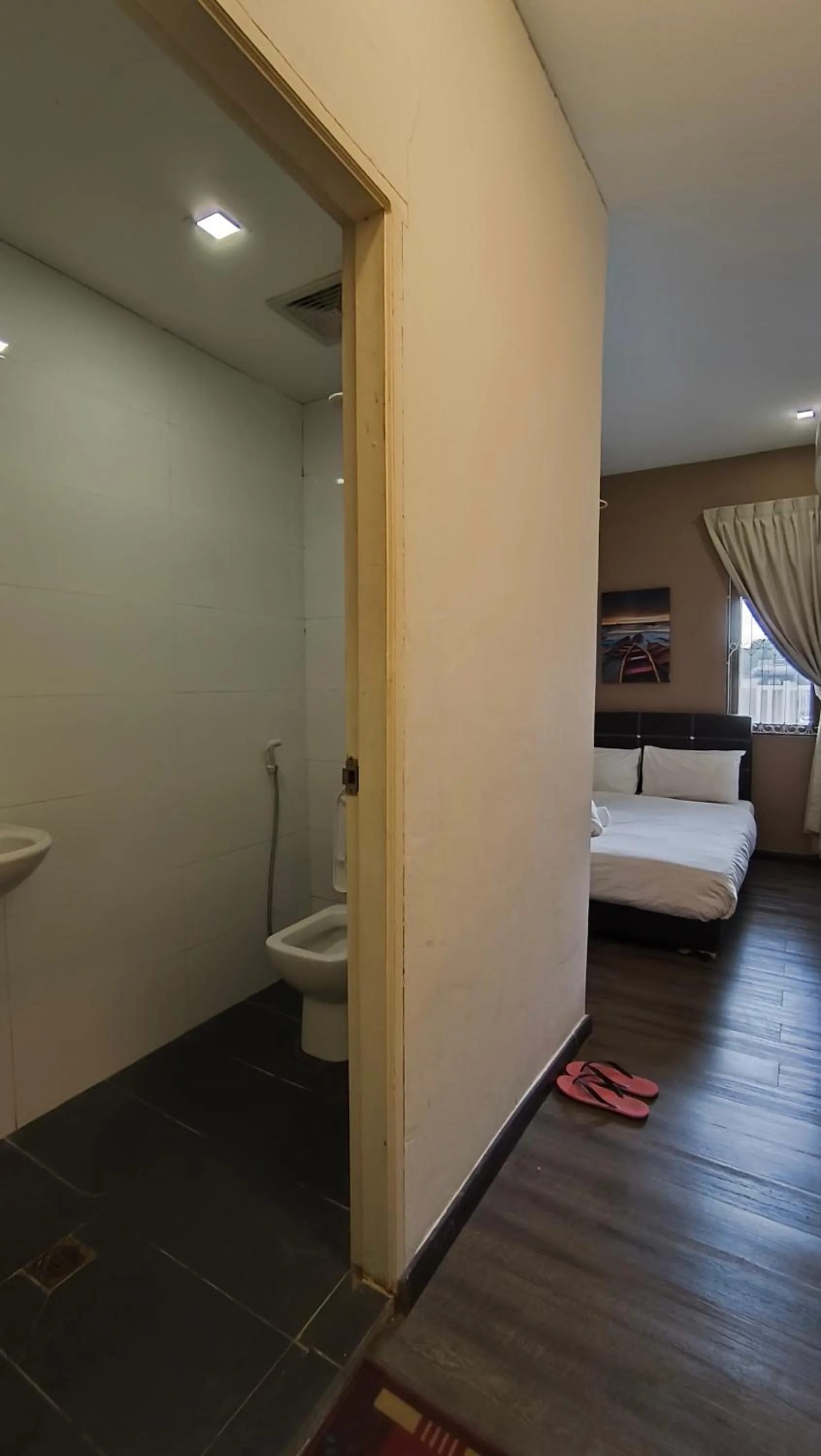 View (from property/room), Bed in Natol Homestay - London Foochow Road