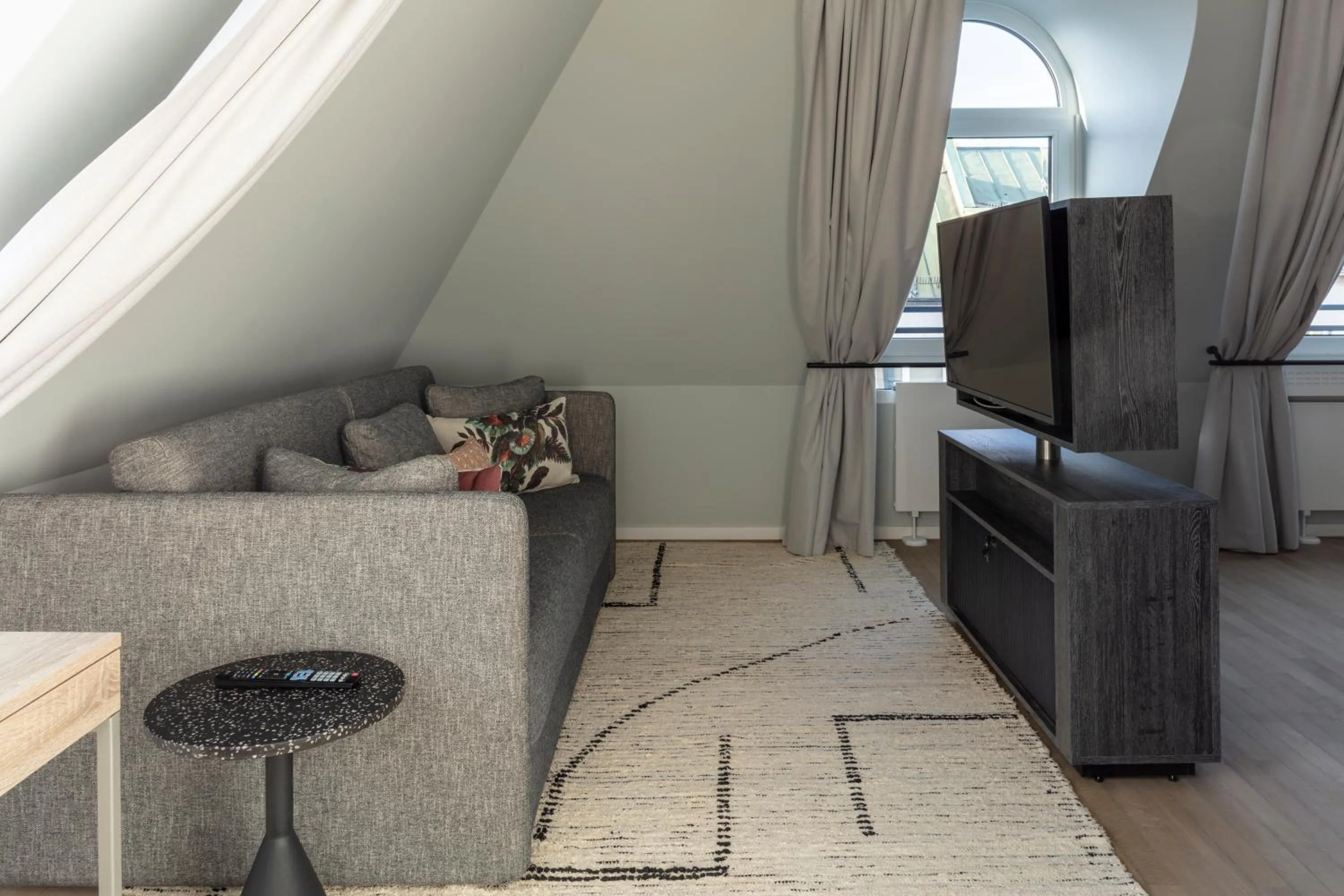 TV and multimedia in Numa Munich Blend