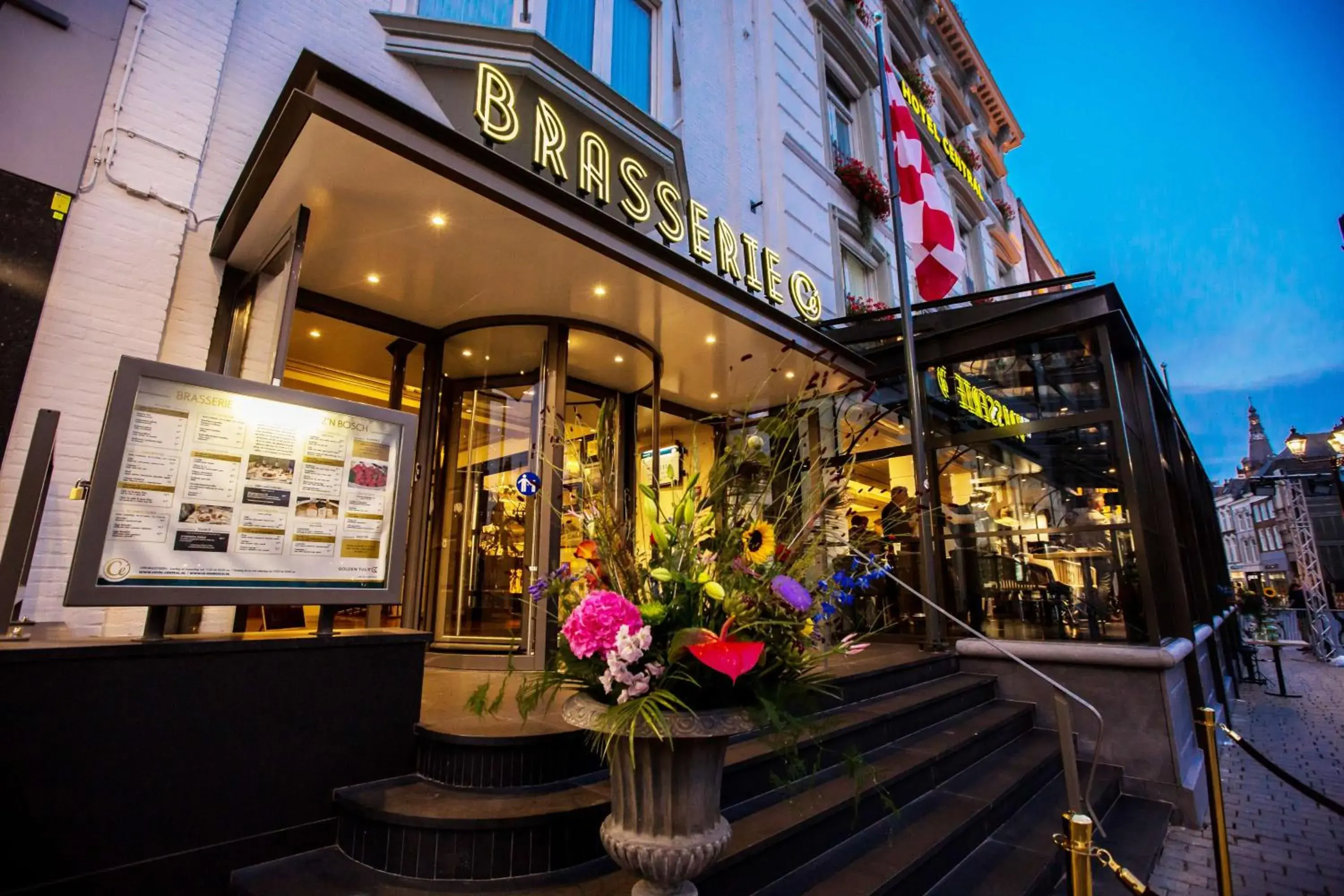 Property building in Golden Tulip Hotel Central Property building in Golden Tulip Hotel Central