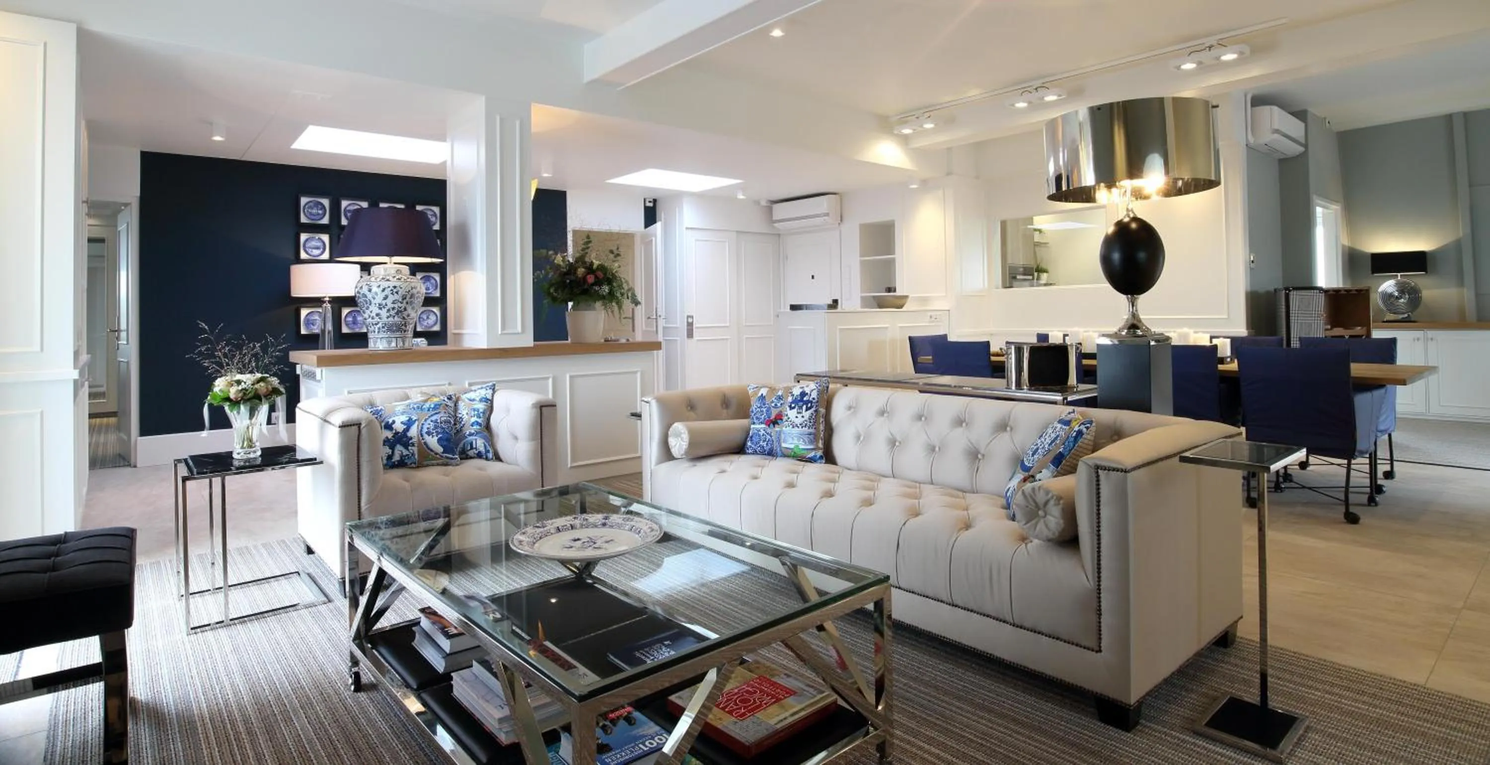 Photo of the whole room in Golden Tulip Hotel Central