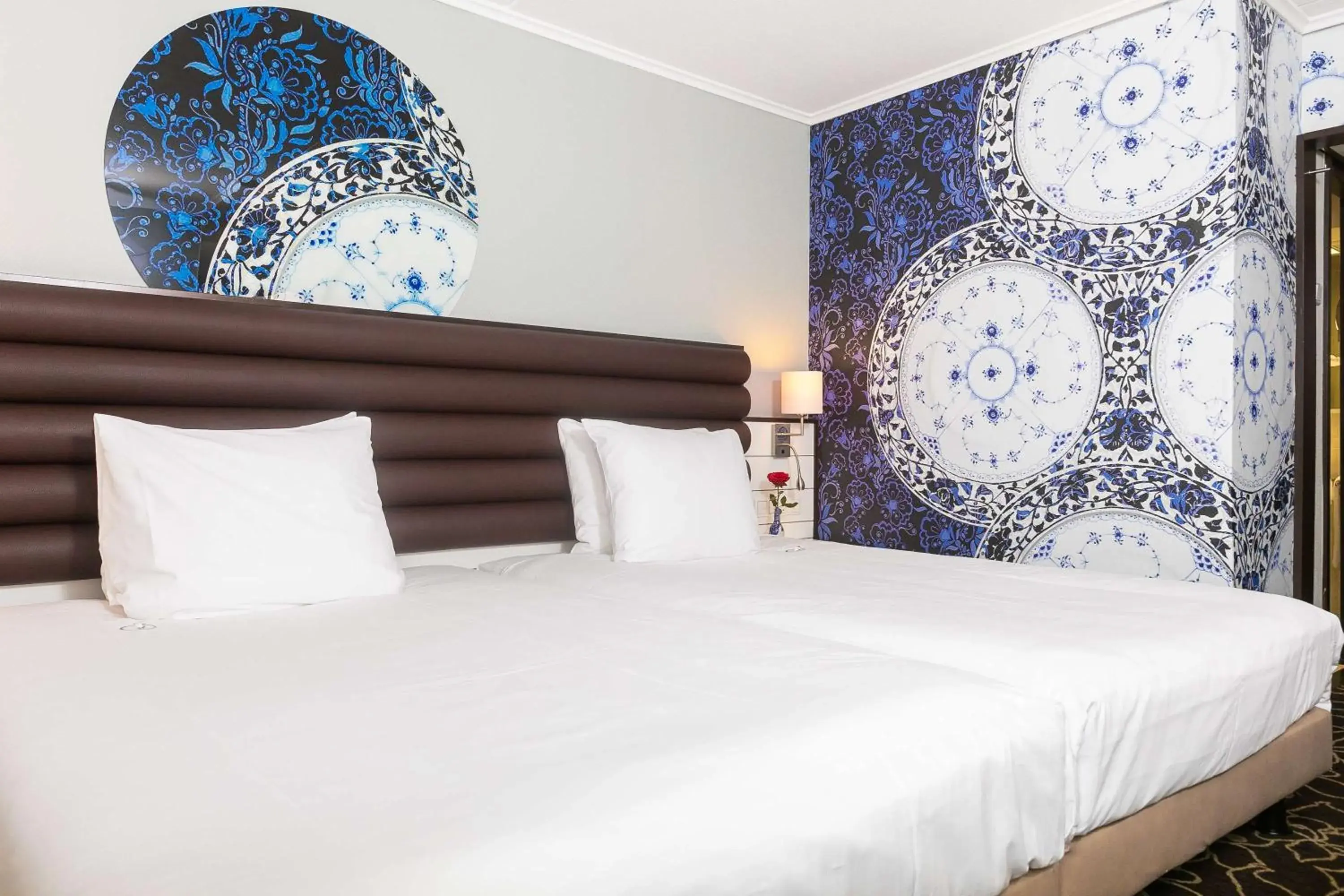 Bedroom, Bed in Golden Tulip Hotel Central Bedroom, Bed in Golden Tulip Hotel Central