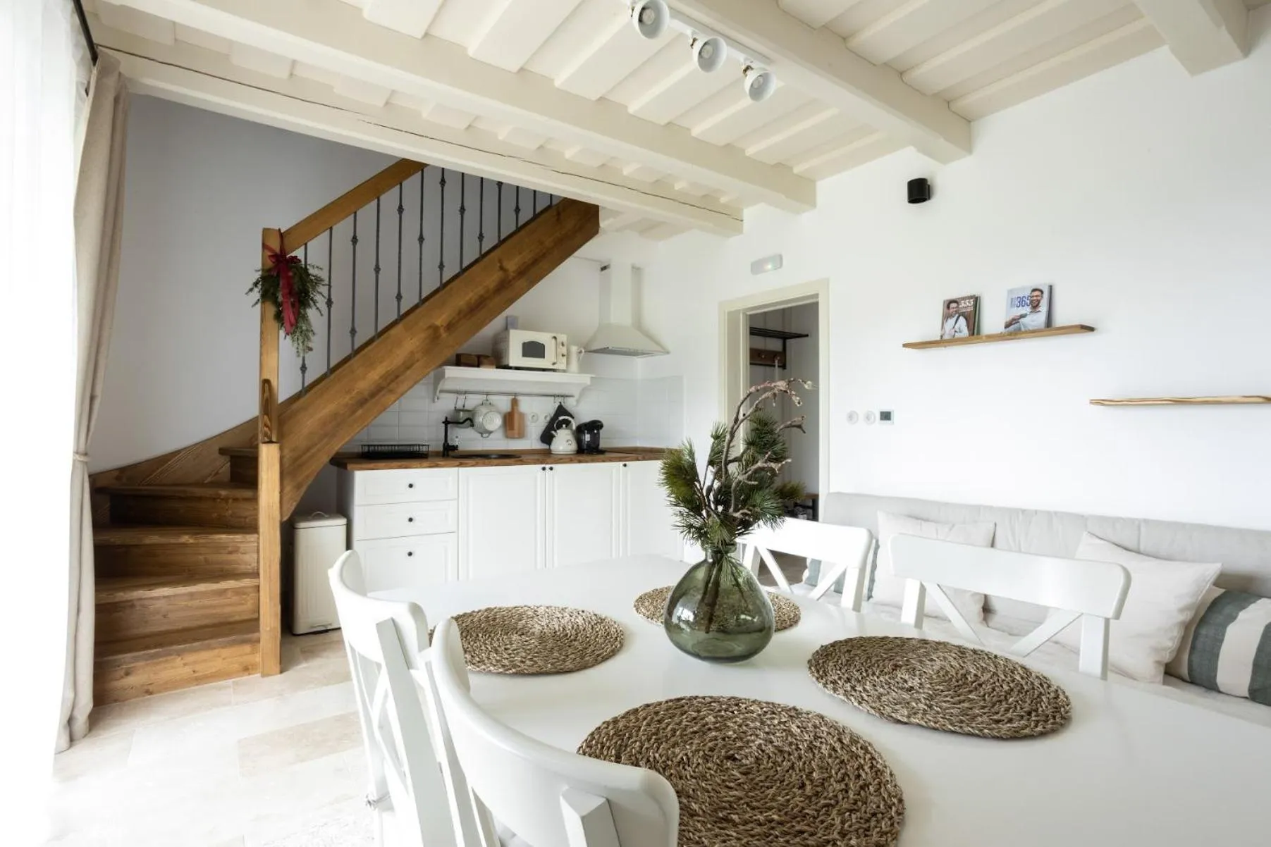 Dining area in Apartmány v Beskydech