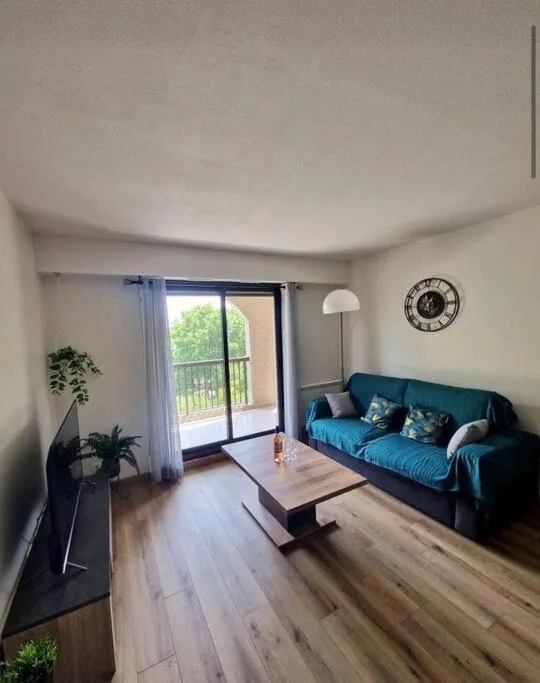 Cagnes sur Mer-Spacieux 2 pièces