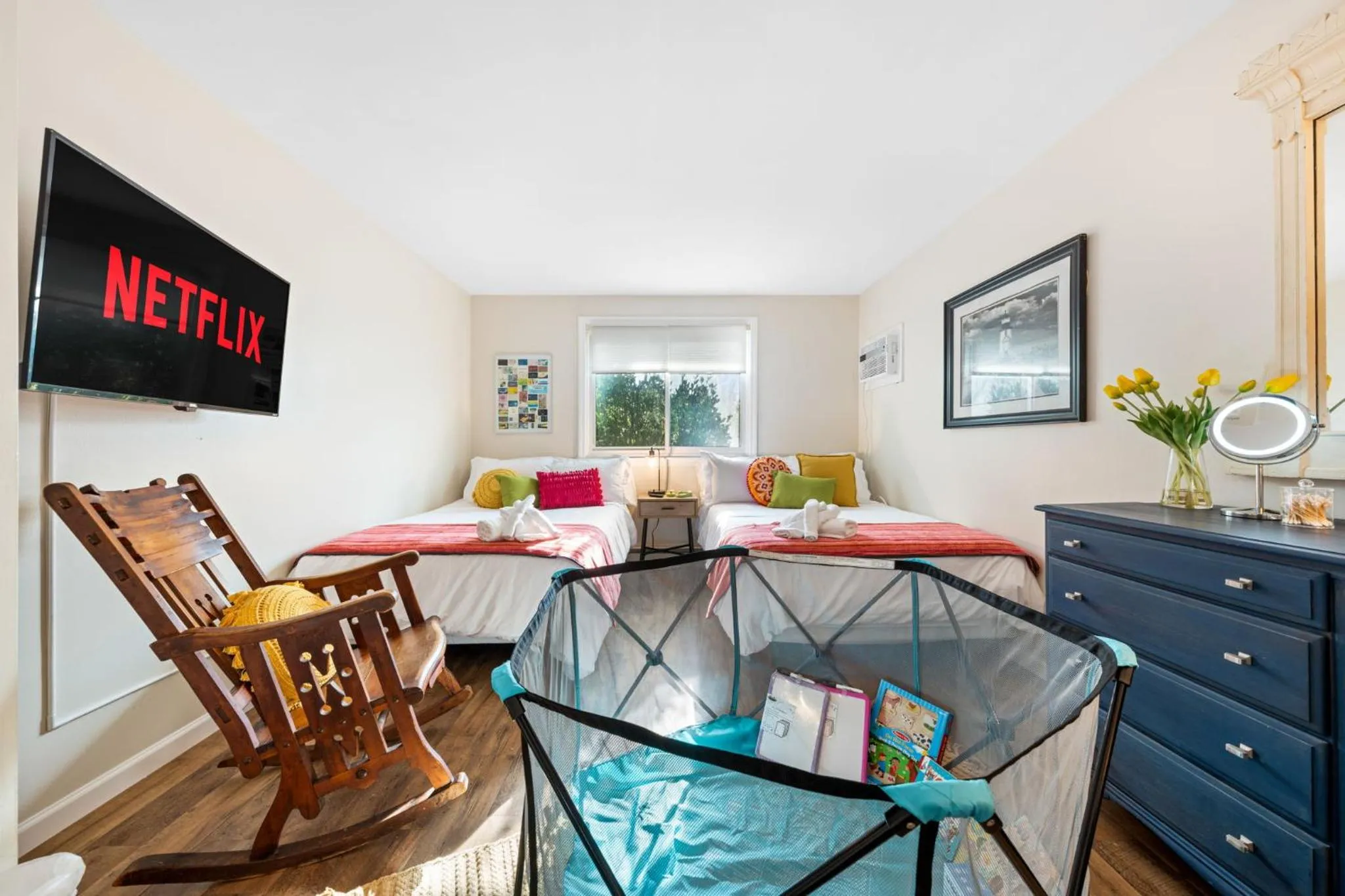 Bed in Waterfront North Wildwood Anglesea Family Retreat