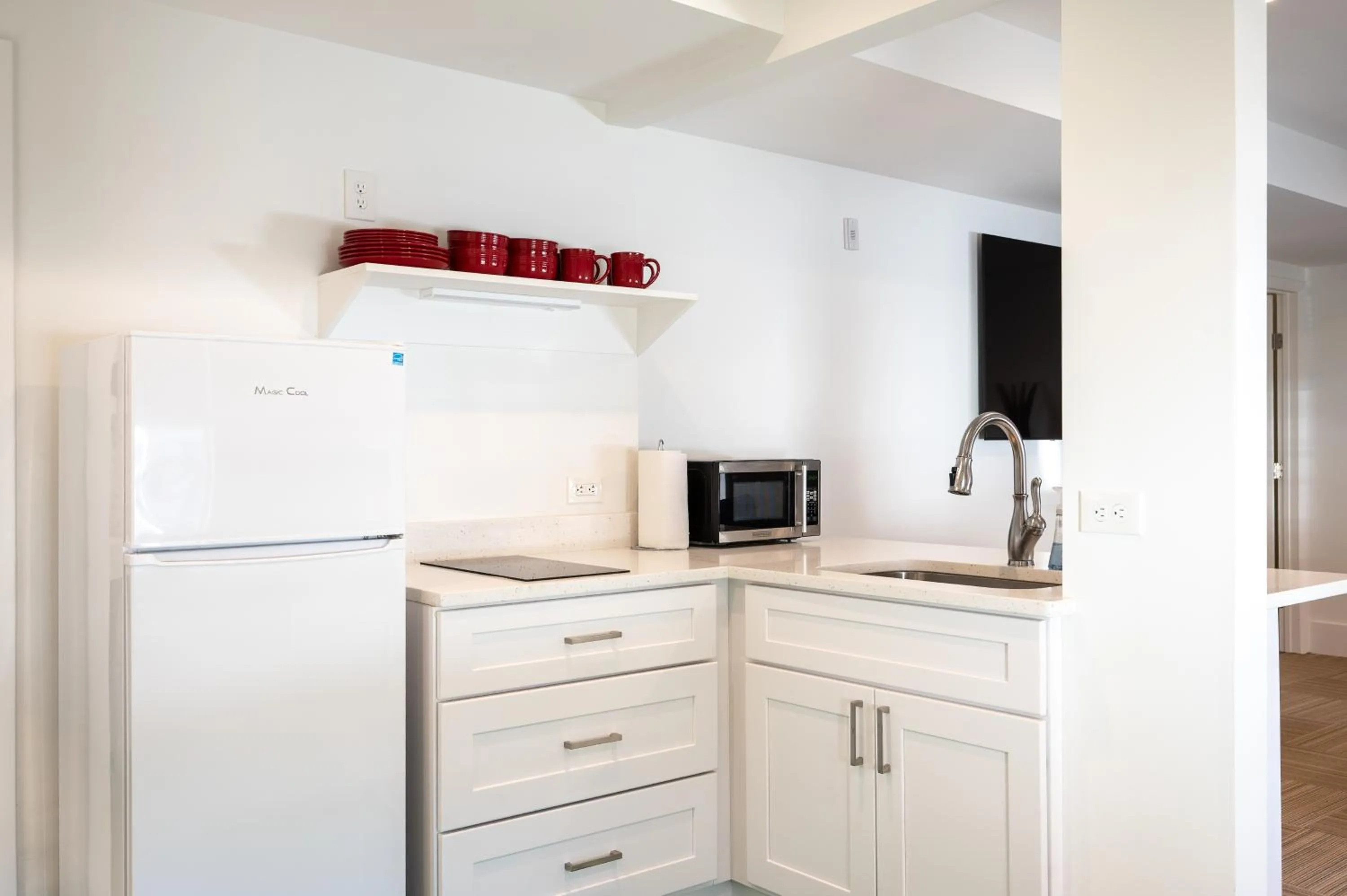 Coffee/tea facilities in Little Mod Hotel at the University