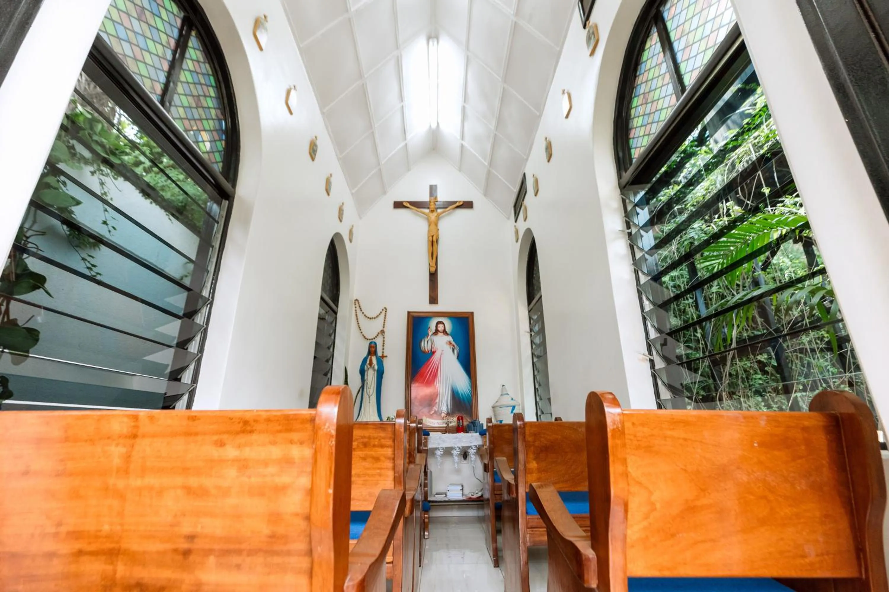 Blue Veil Villa Hotel