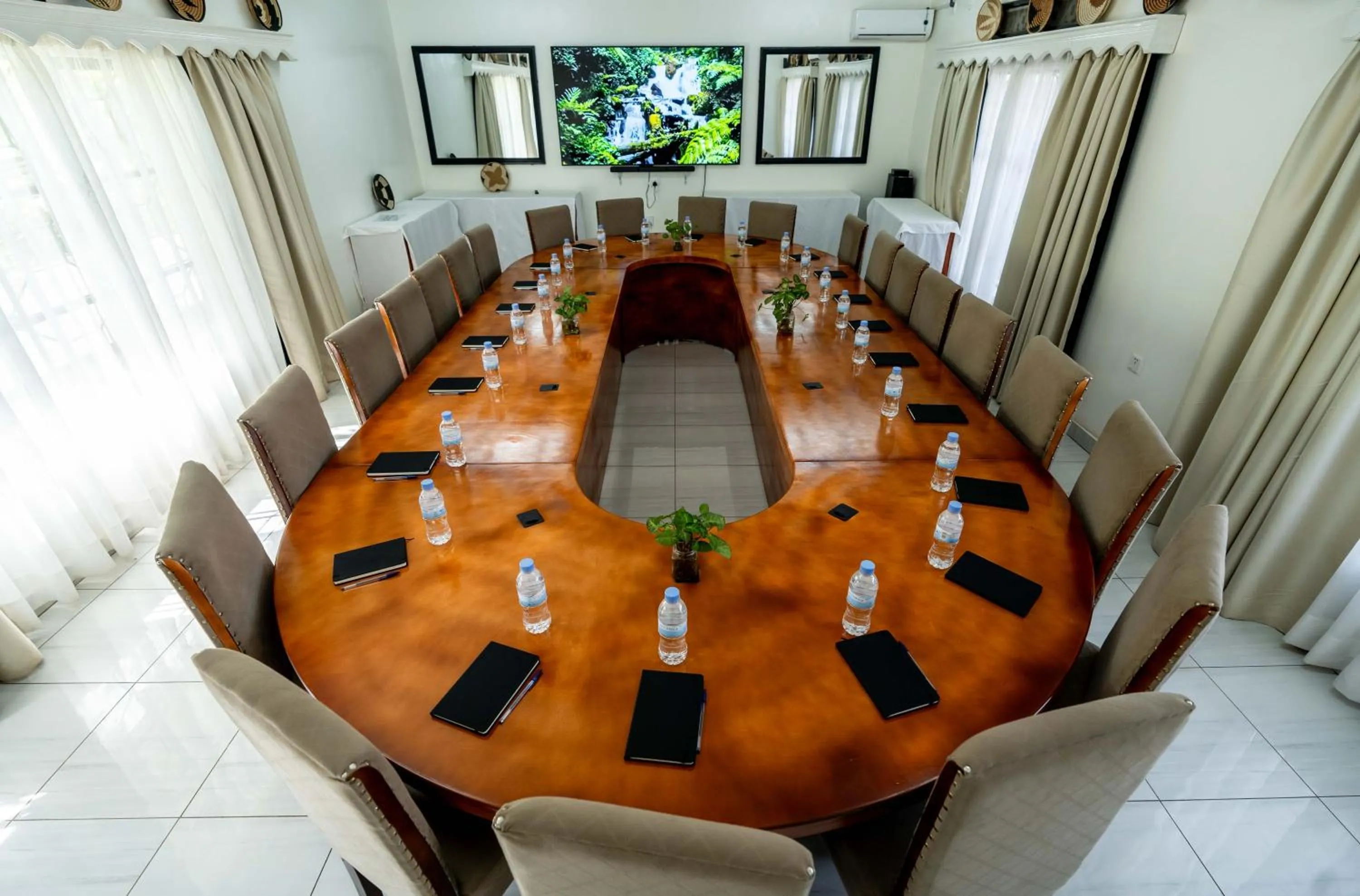 Blue Veil Villa Hotel