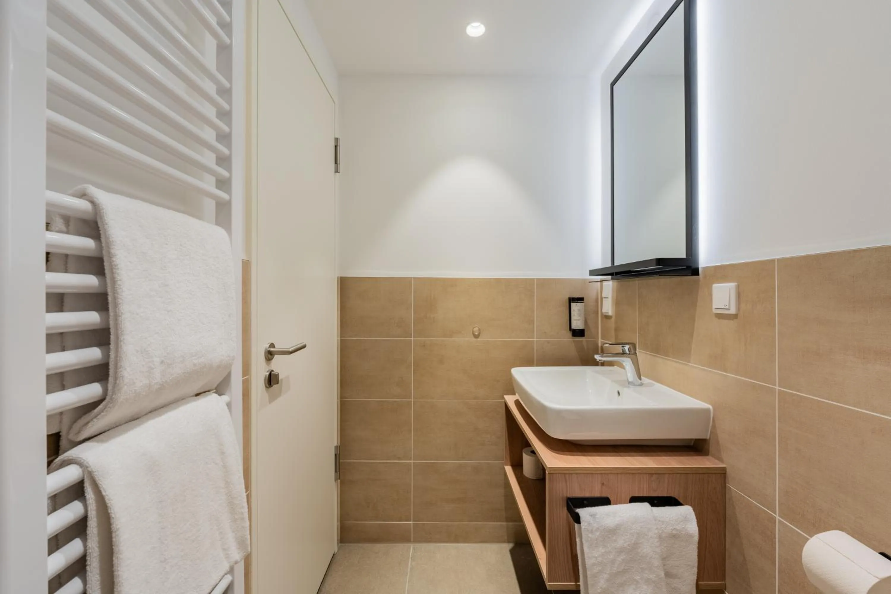 Bathroom in Nena Apartments Berlin Adlershof