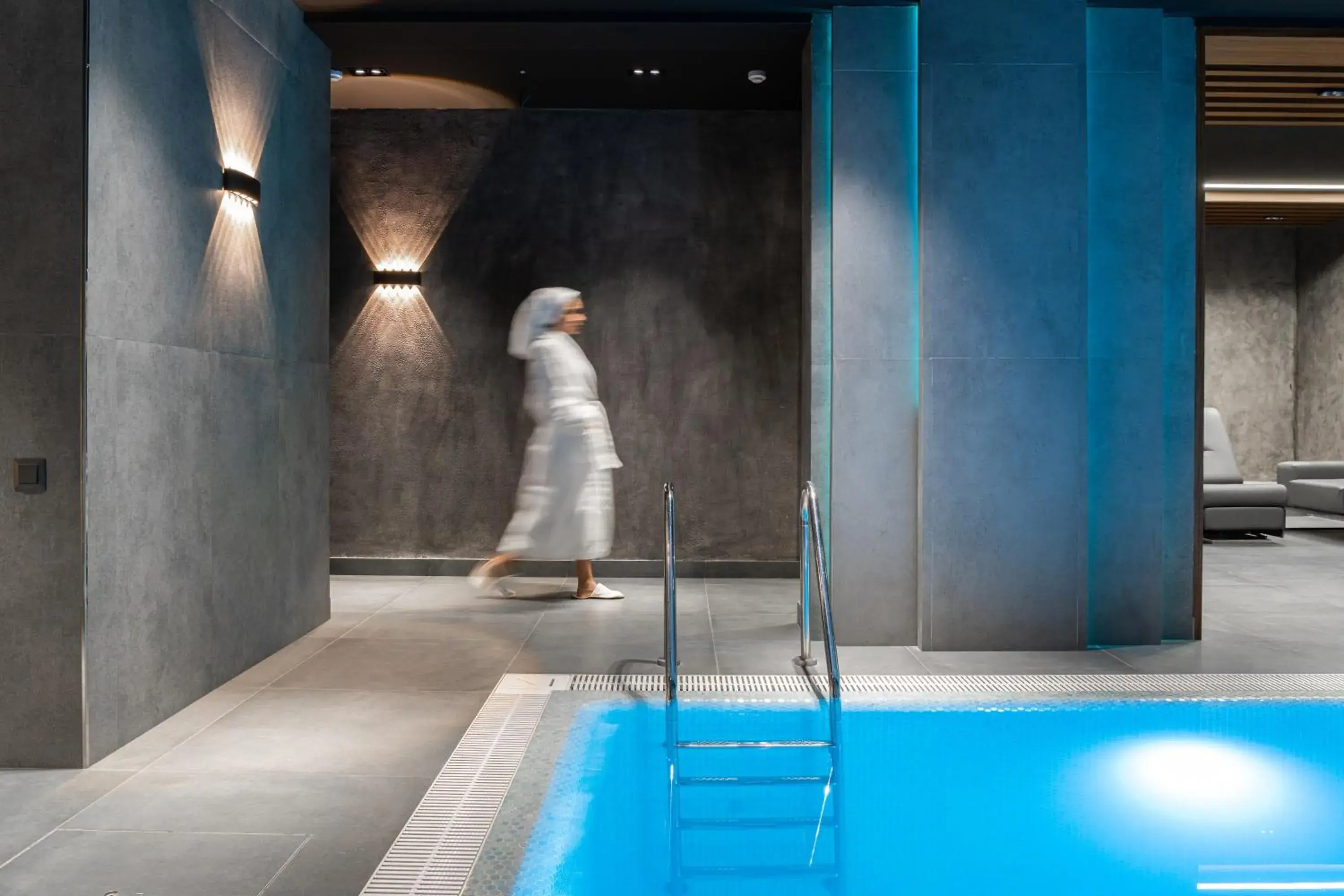 Swimming pool in Europe Hotel Tashkent Swimming pool in Europe Hotel Tashkent