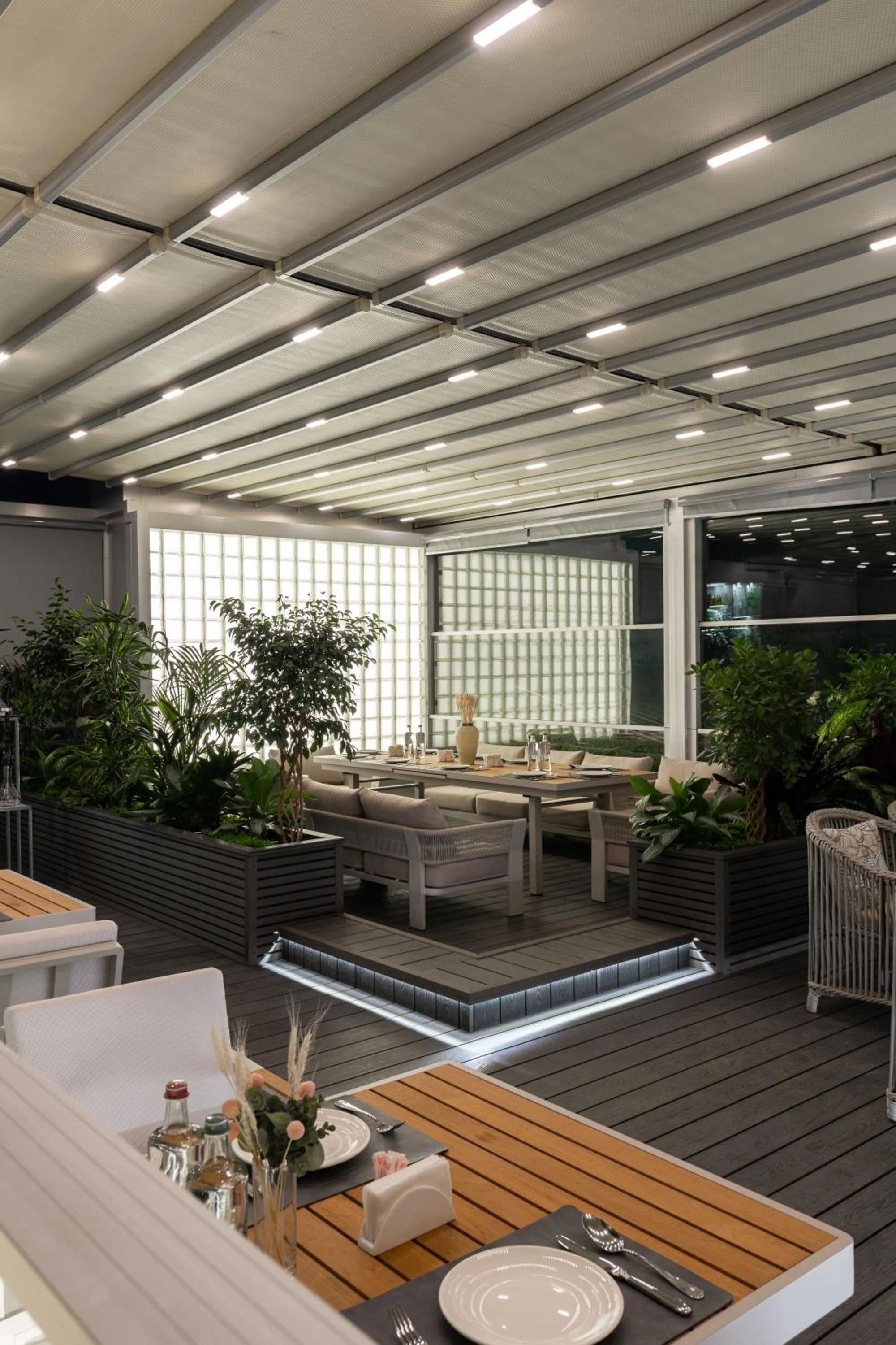 Restaurant/places to eat in Europe Hotel Tashkent