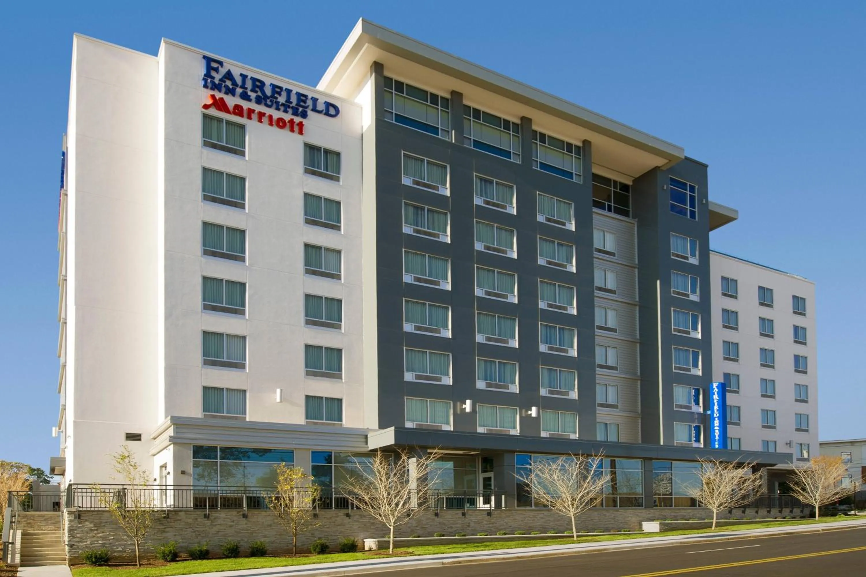 Property building in Fairfield Inn and Suites by Marriott Nashville Downtown/The Gulch