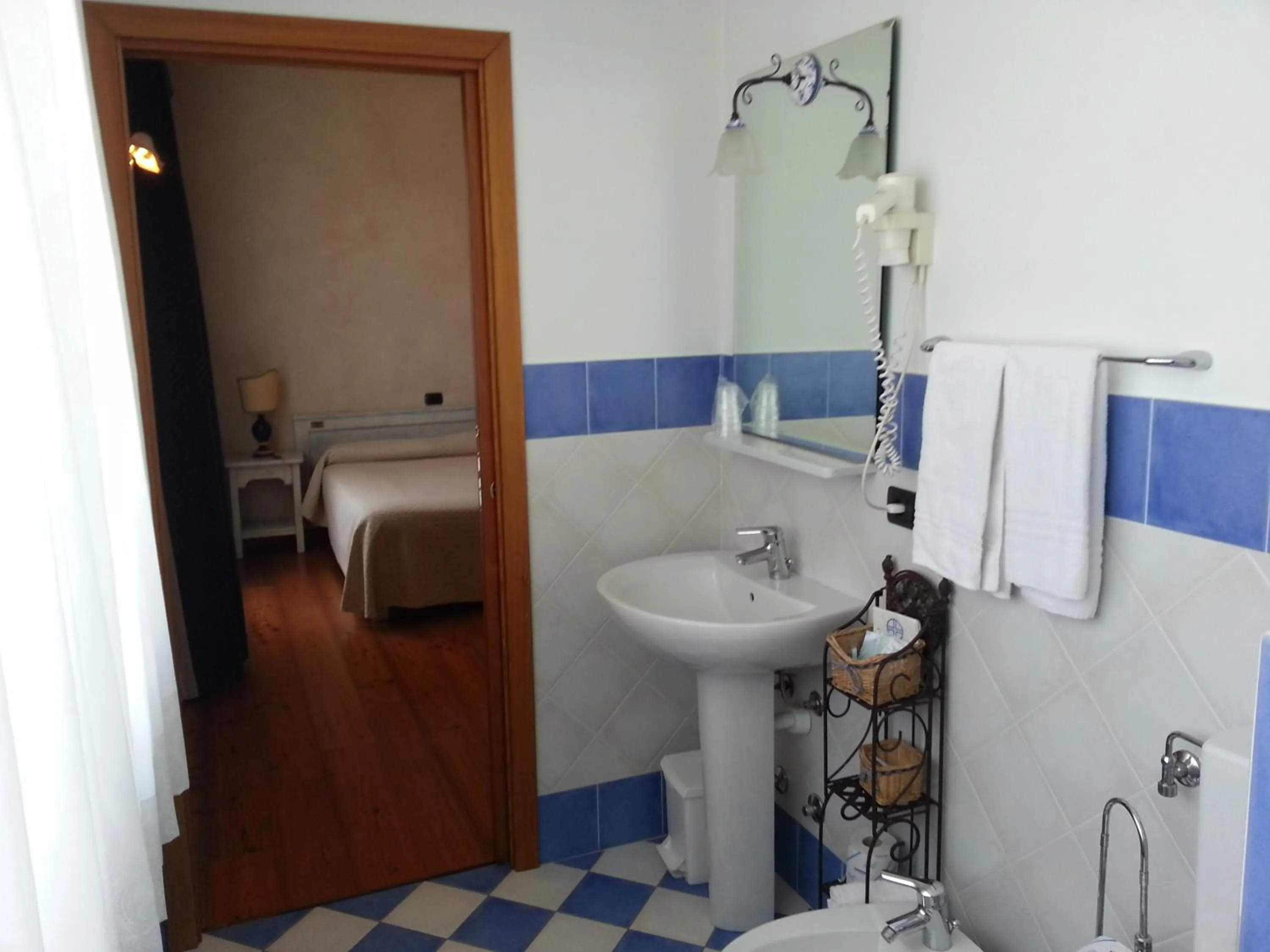 Bathroom in Borgonuovo