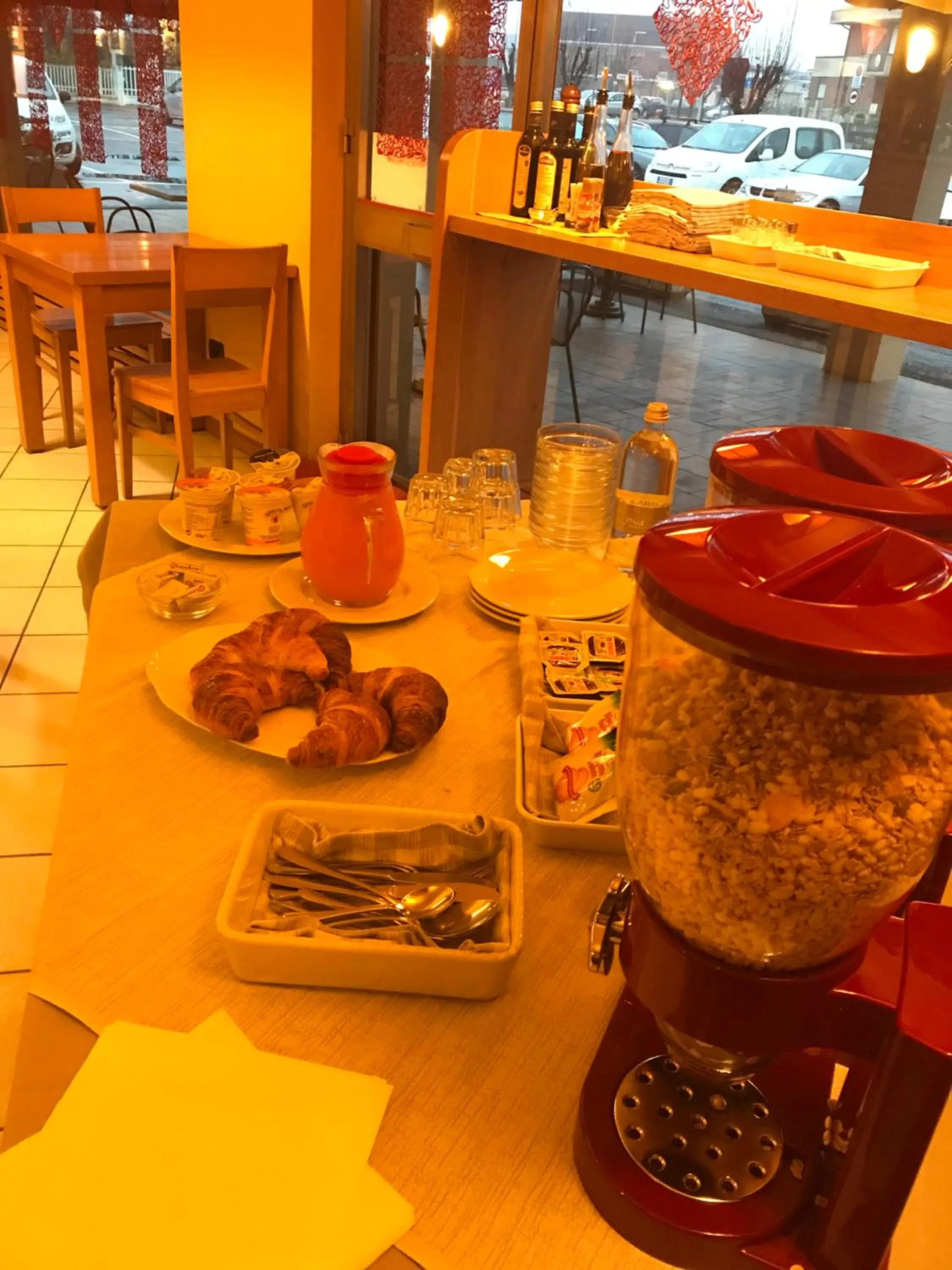 Buffet breakfast in Borgonuovo