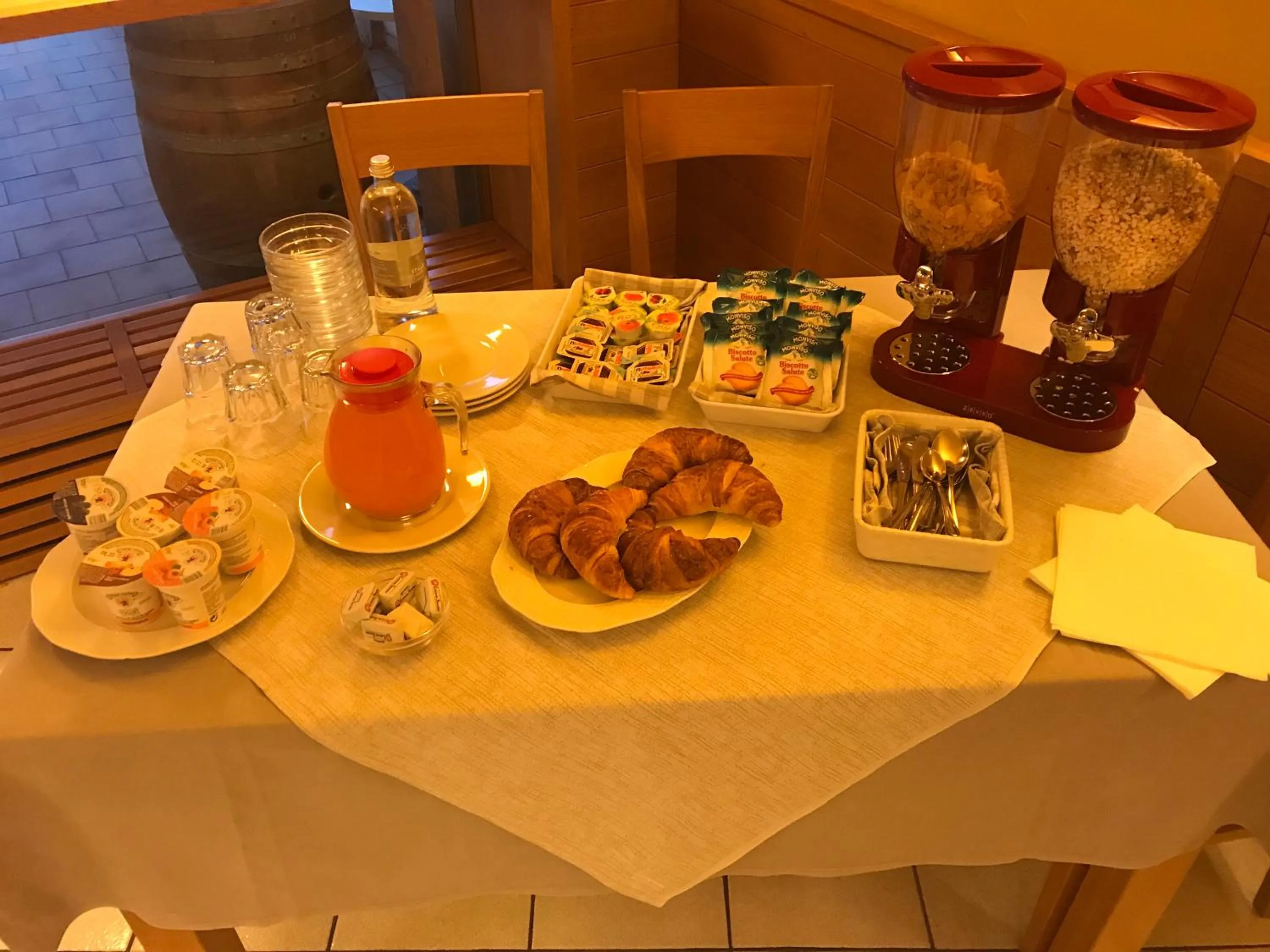 Buffet breakfast in Borgonuovo