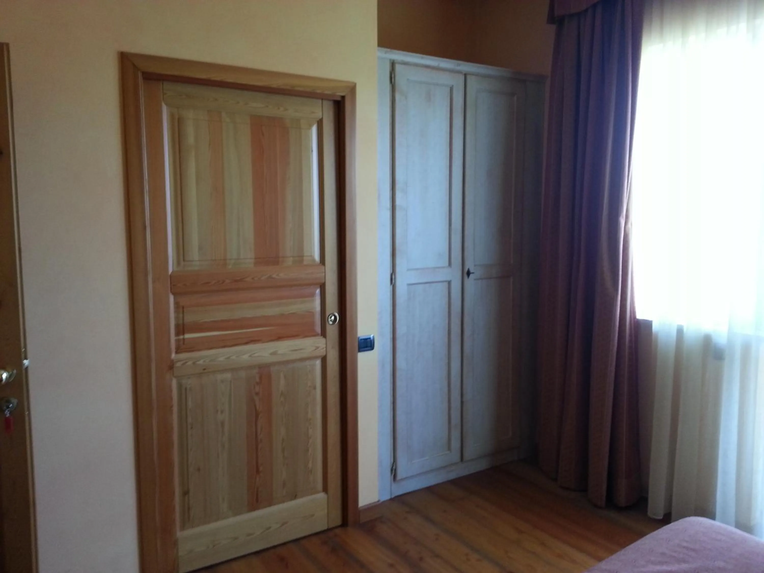 Decorative detail, Bed in Borgonuovo