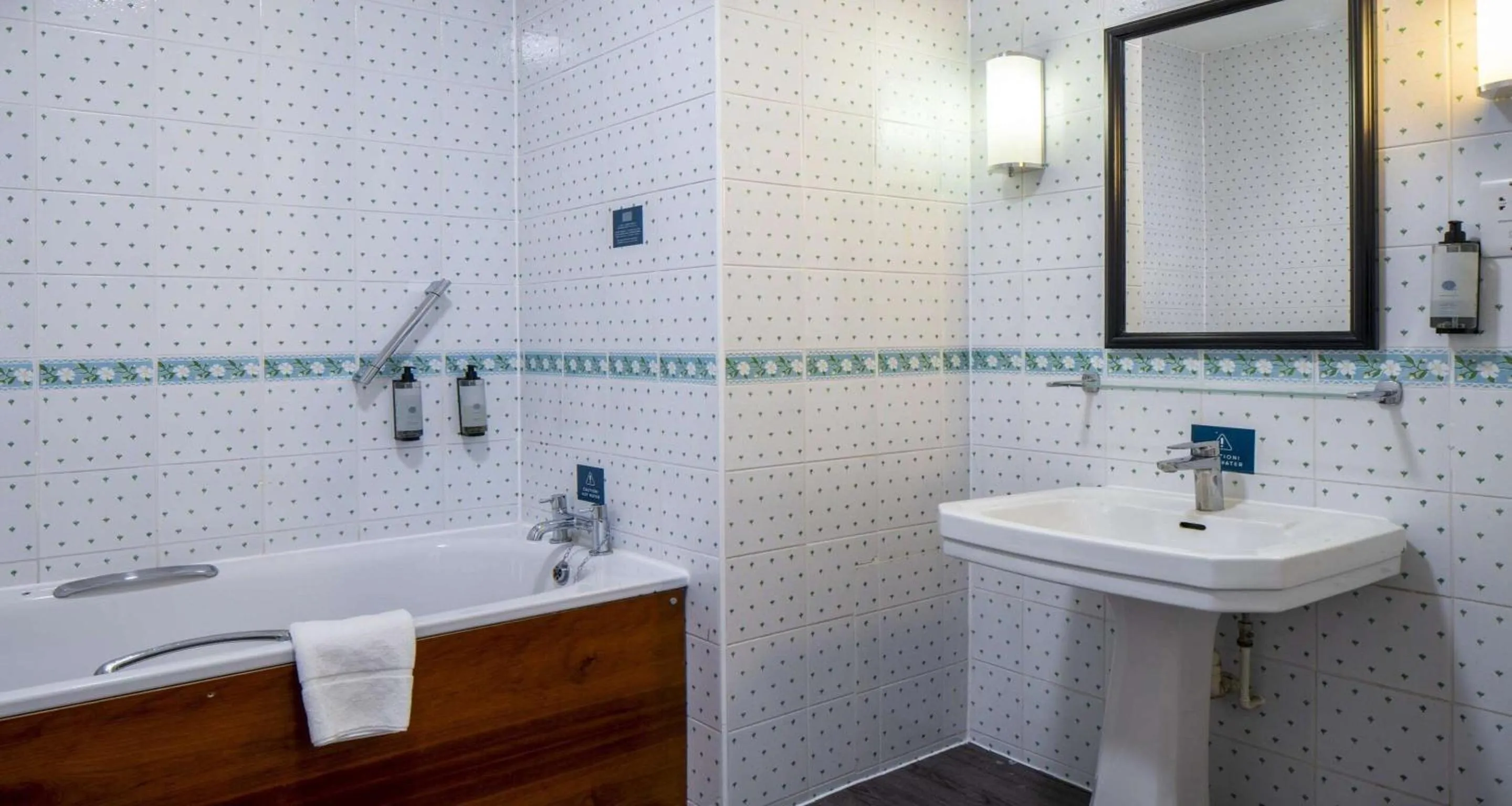 Bedroom in Bournemouth Carlton Hotel, BW Signature Collection