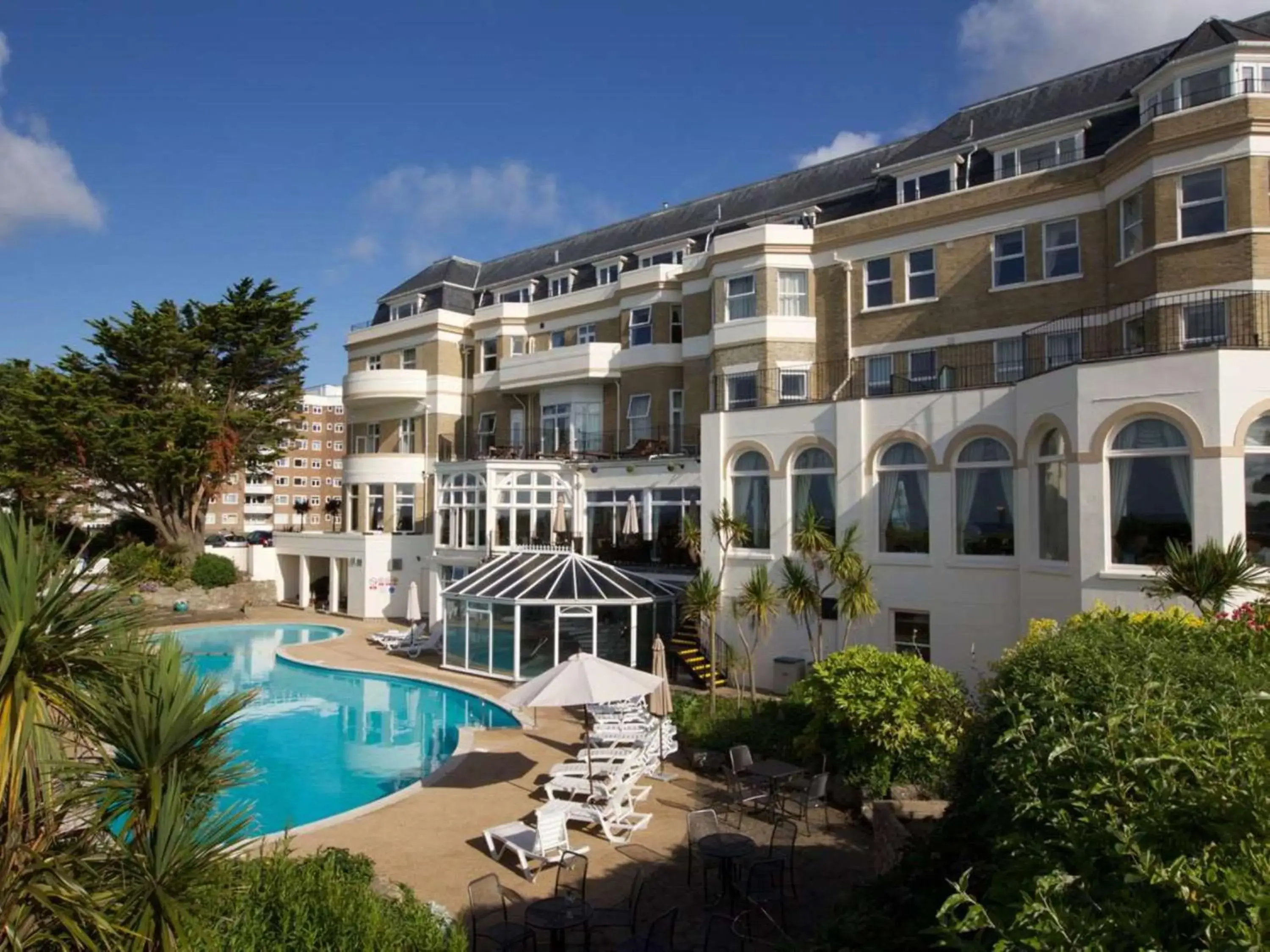 Property building in Bournemouth Carlton Hotel, BW Signature Collection Property building in Bournemouth Carlton Hotel, BW Signature Collection