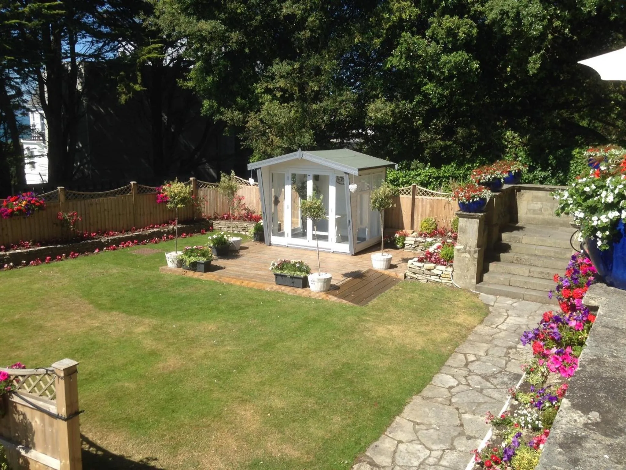 Garden in Marsham Court Hotel