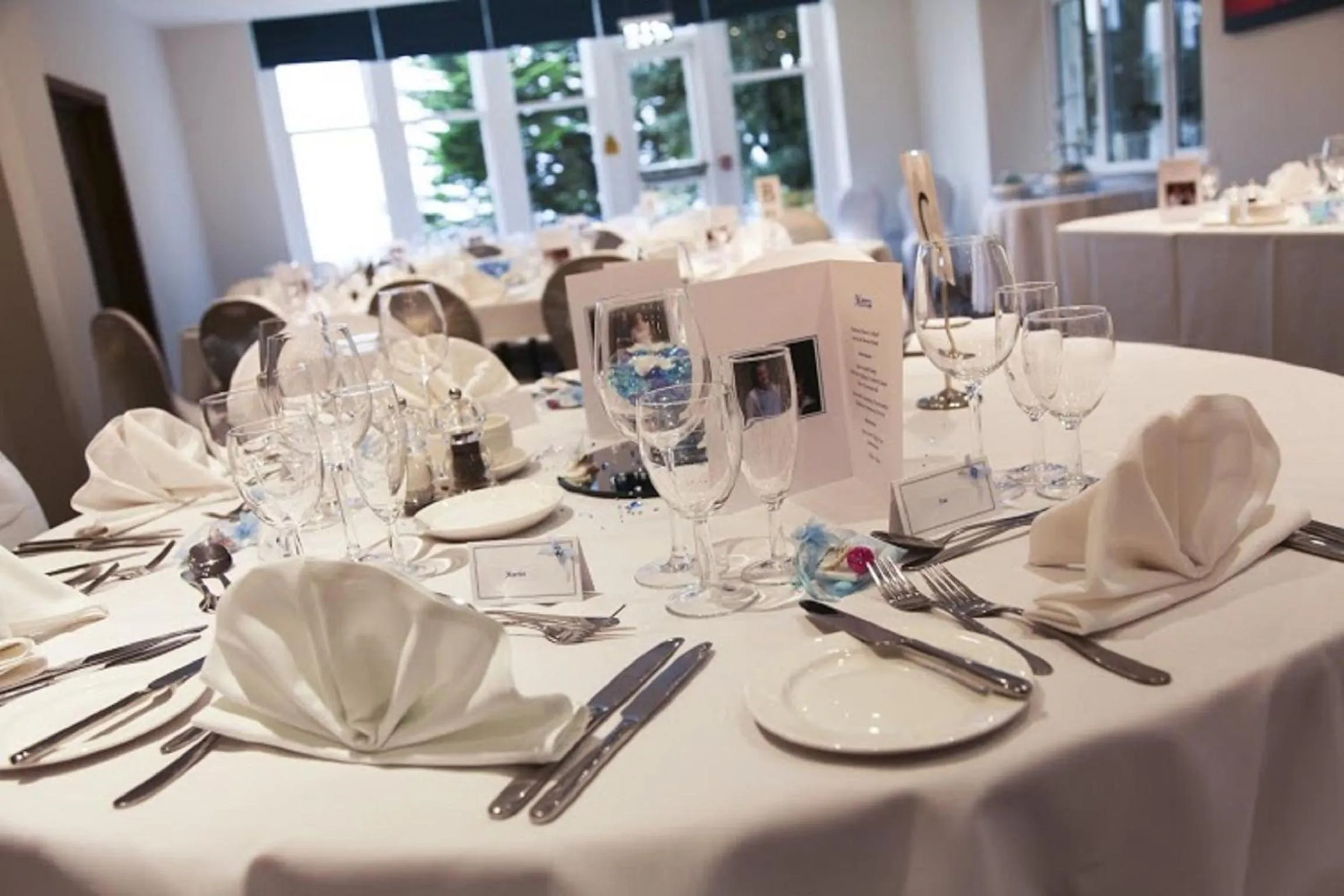 Restaurant/places to eat in Marsham Court Hotel