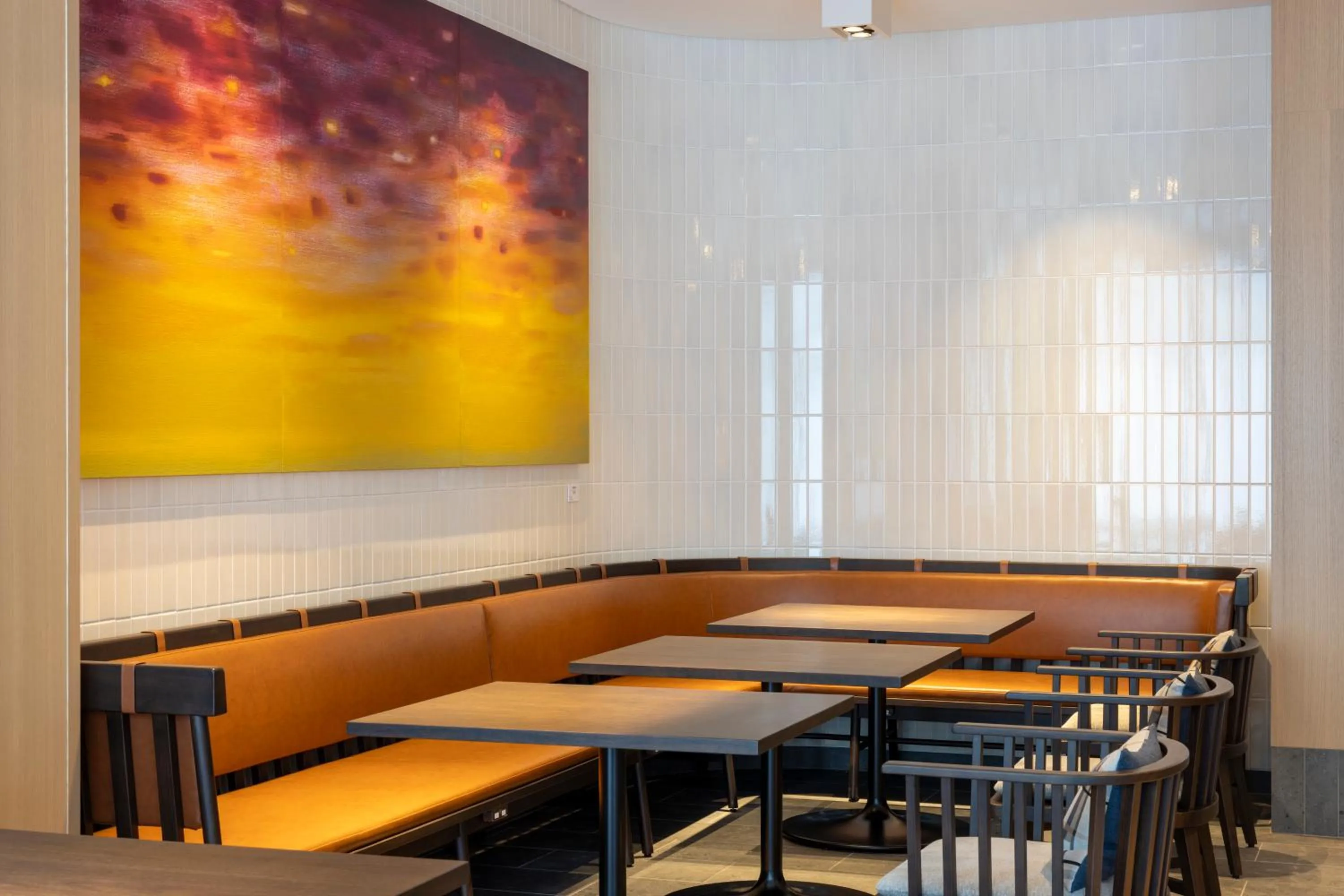 Restaurant/places to eat in Nozo Hotel