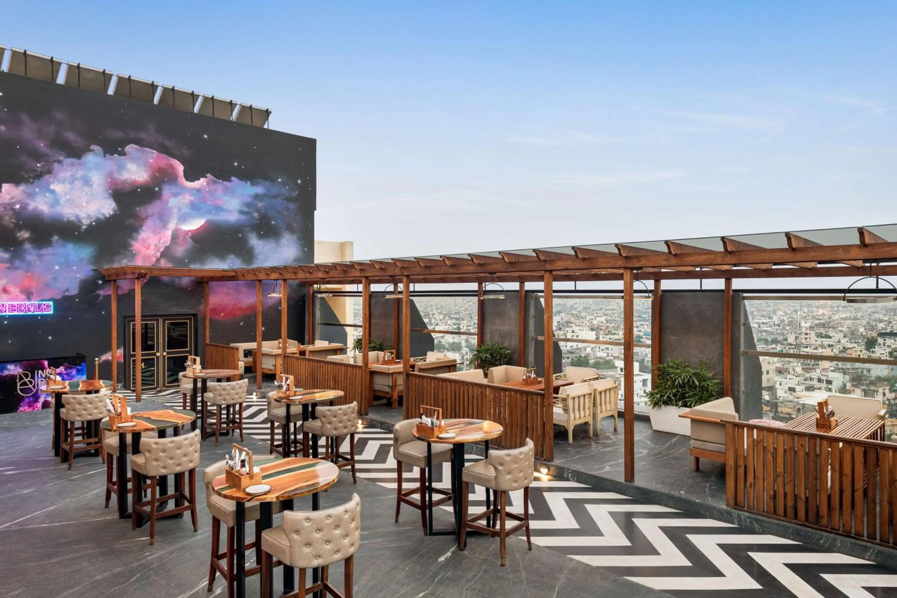 Restaurant/places to eat in Hilton Jaipur