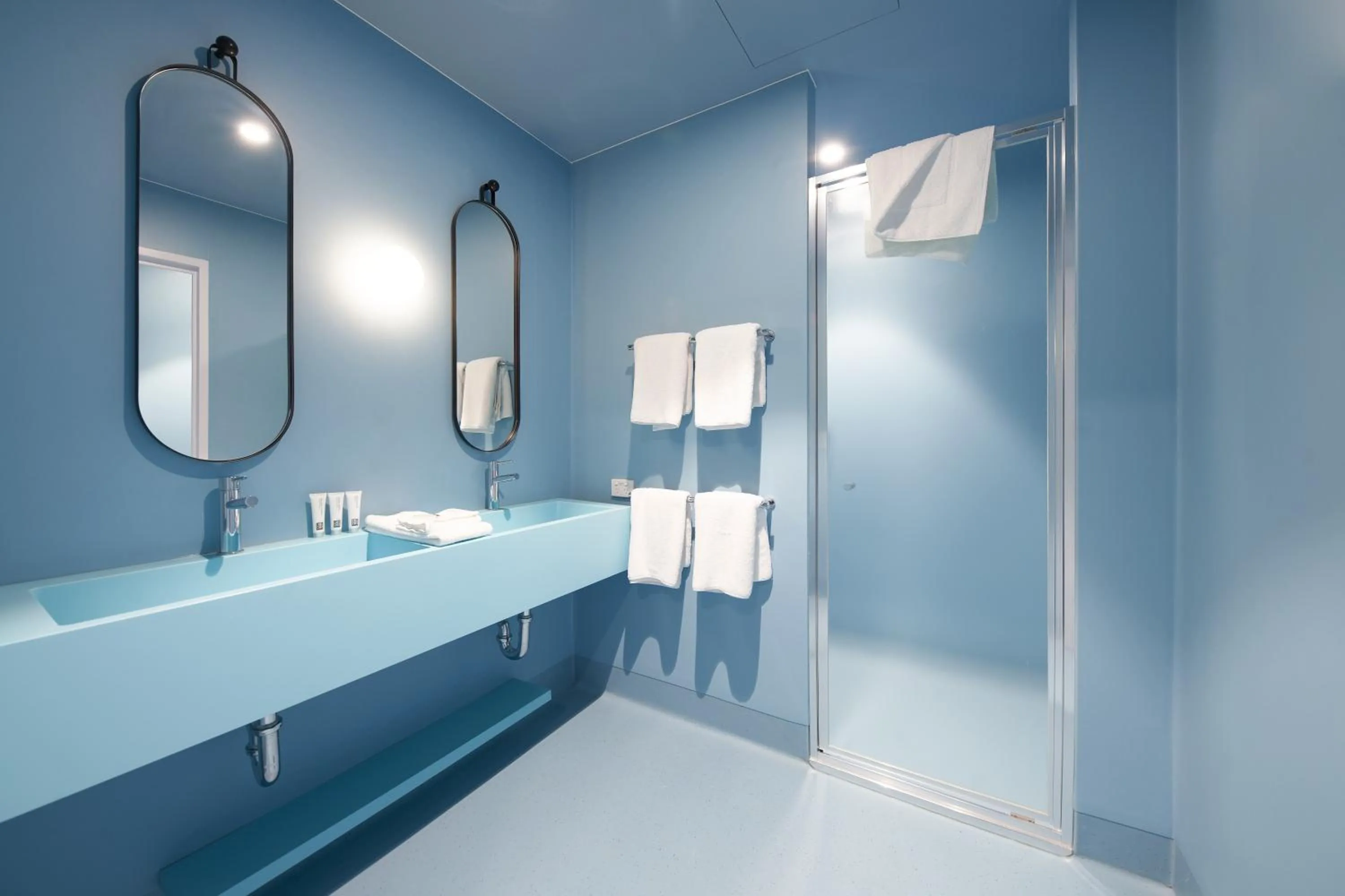 Shower in The Lodge, Blacktown - Sydney