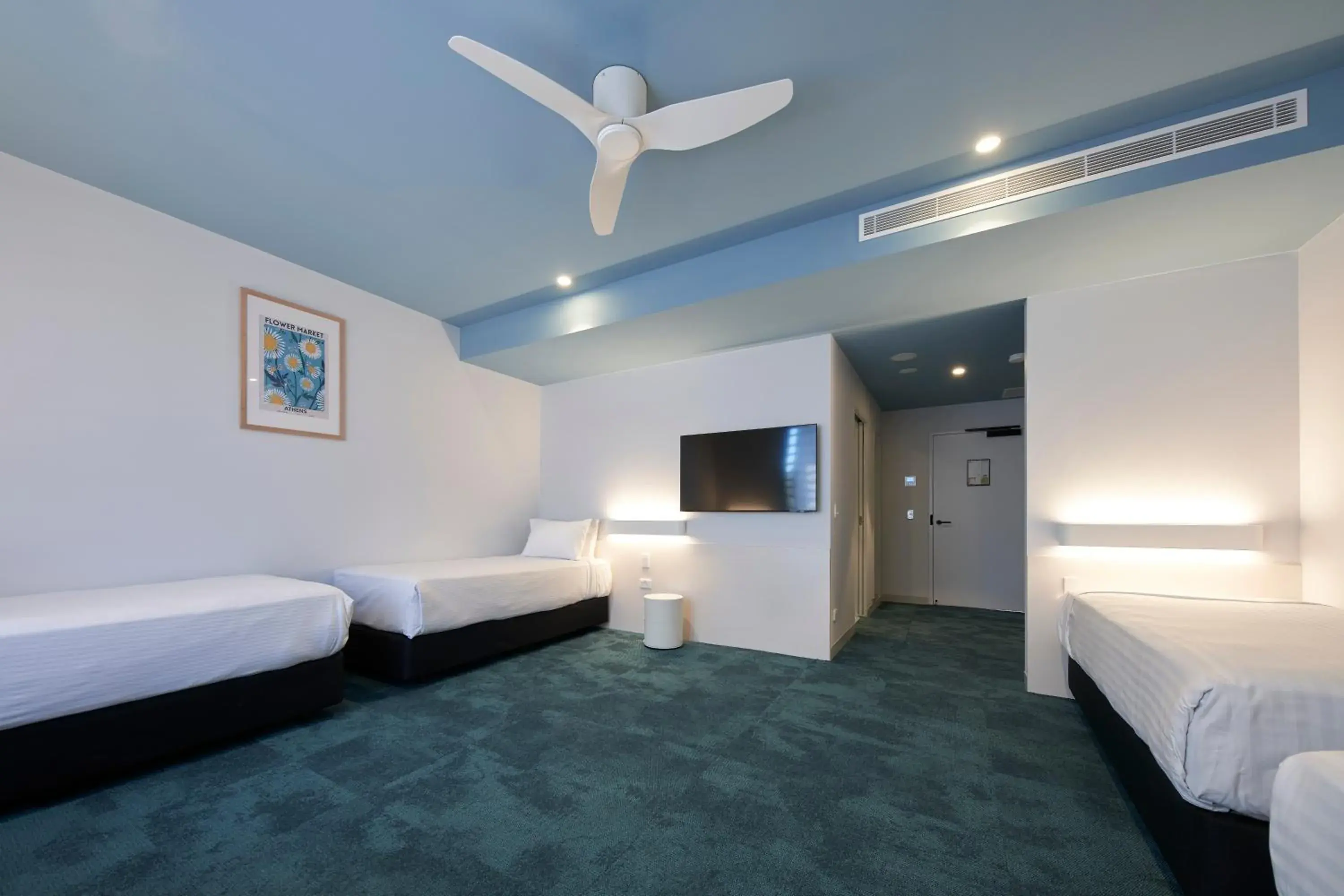 Quadruple Room in The Lodge, Blacktown - Sydney Quadruple Room in The Lodge, Blacktown - Sydney