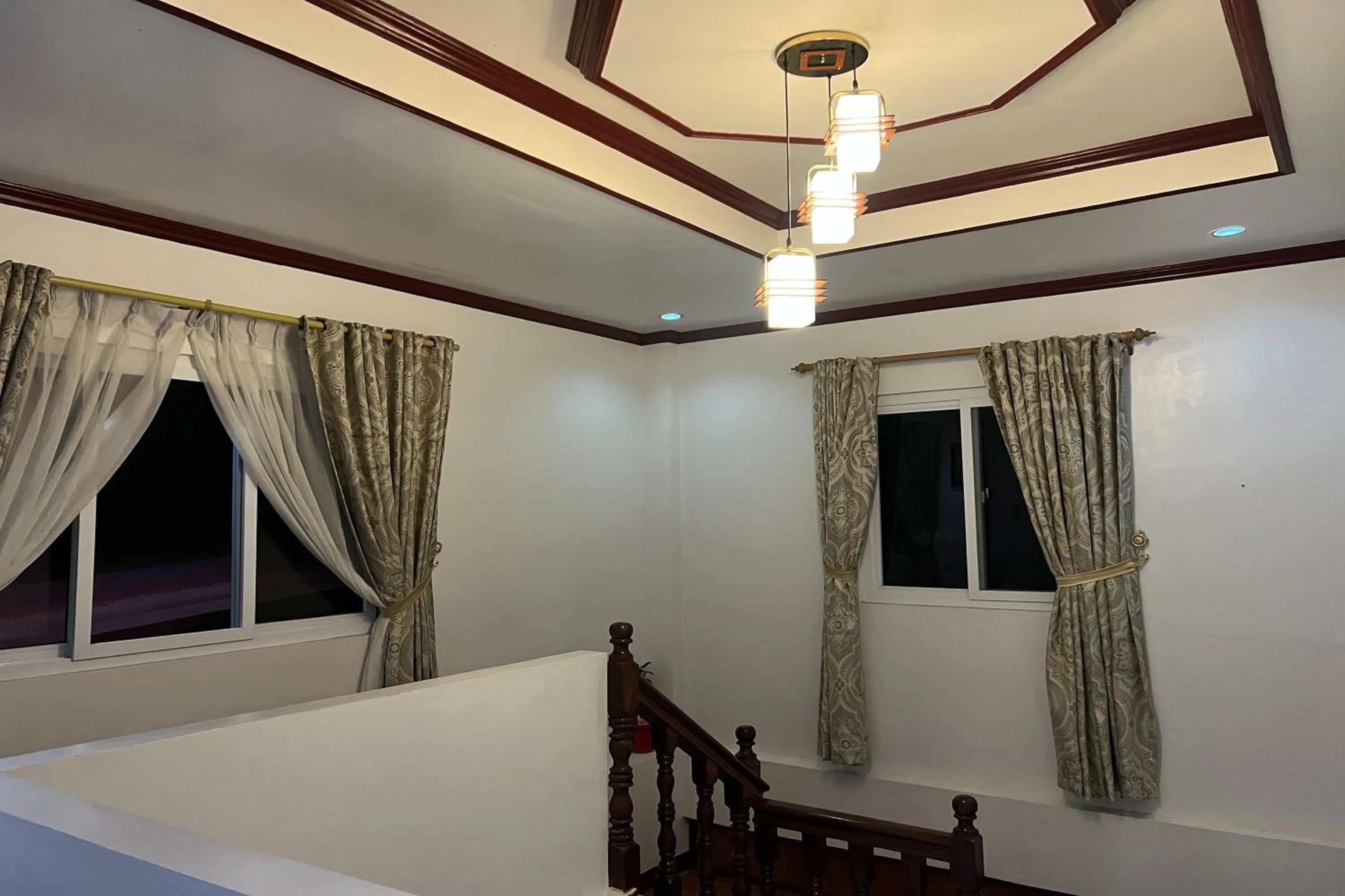 Property building, Bed in Gilin Suites Puerto Princesa Palawan