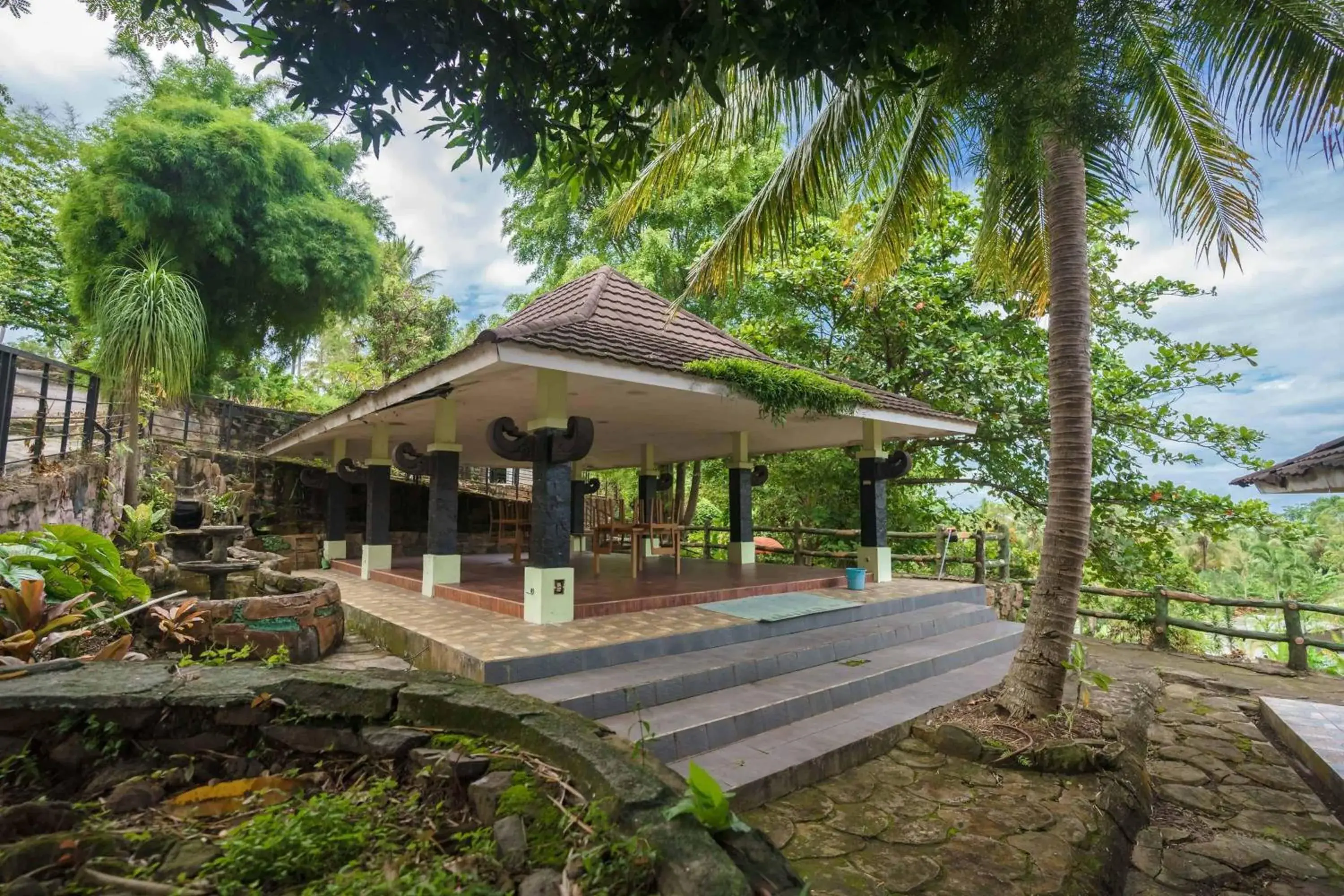 Property building in Wisma Belerang Kalianda Lampung RedPartner Property building in Wisma Belerang Kalianda Lampung RedPartner